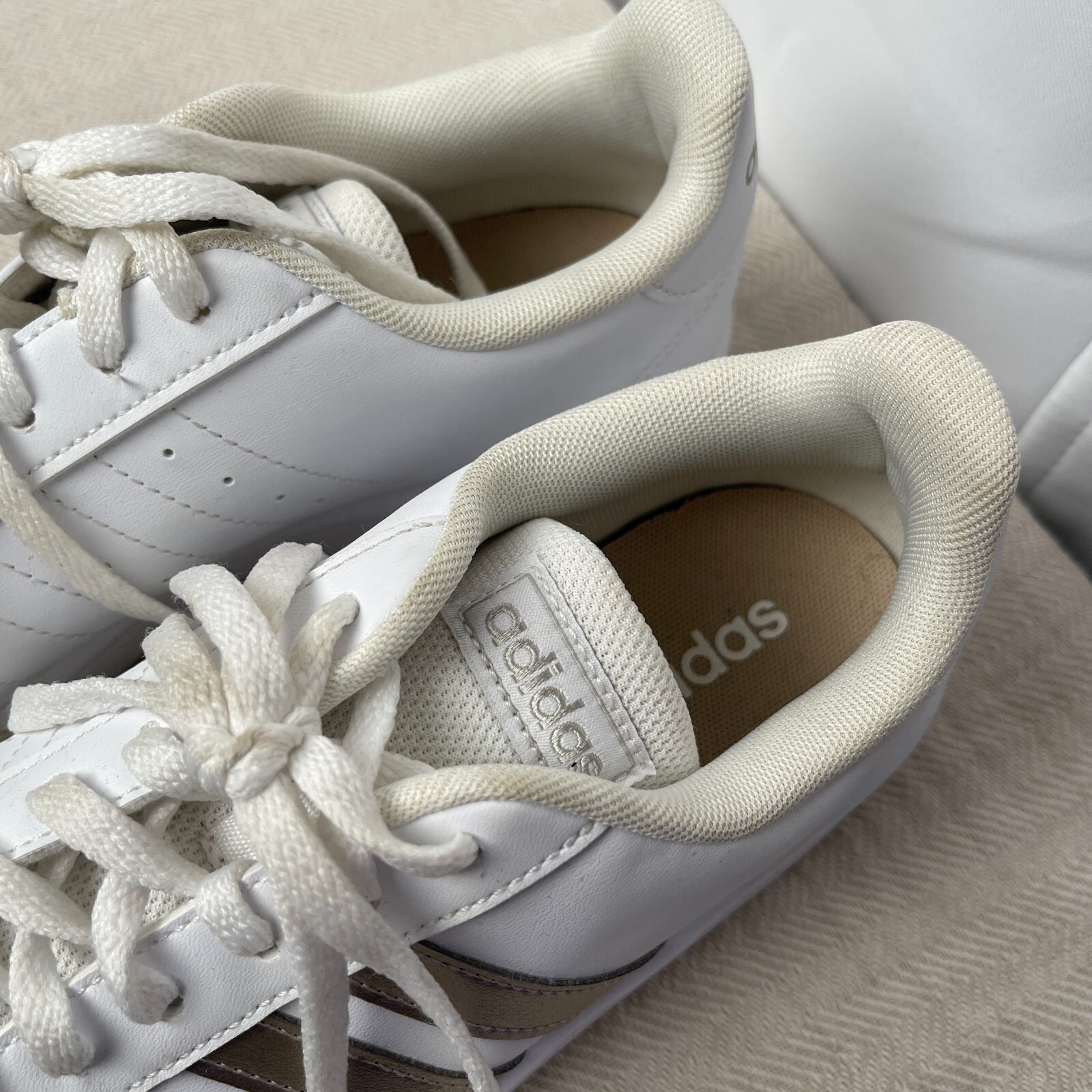 ADIDAS WOMENS GRAND COURT SNEAKER TENNIS SHOES WHITE ALUMINA SIZE 8