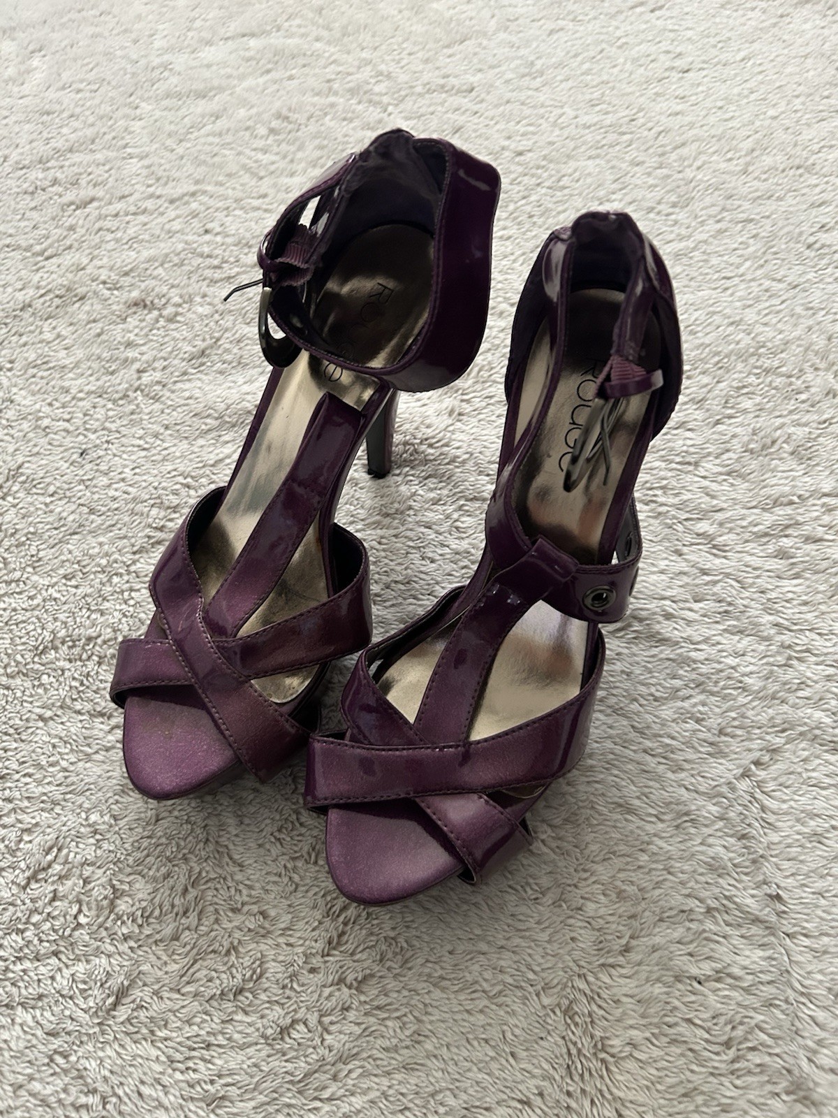 Vintage Rouge Purple Patent Leather Straps Ankle Strap Open Toe Buckle Heels