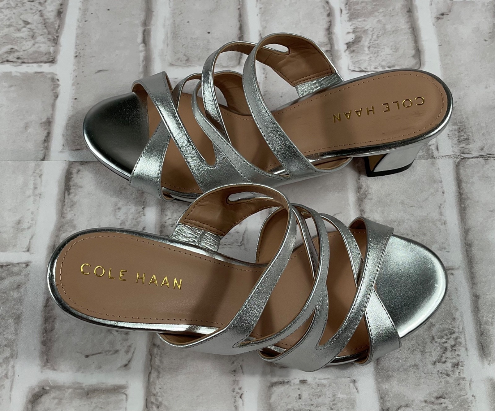 Cole Haan Alyse Sandal Womens Sz 5.5 B Silver Specchio Leather Block Heel