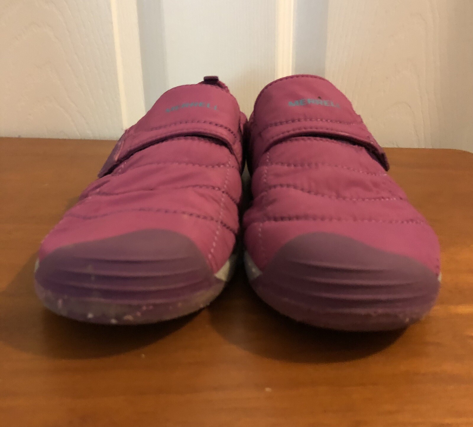 MERRELL Women 5 Bare Steps Hut Moc Shoes Magenta Pink Textile Quilted Loafer