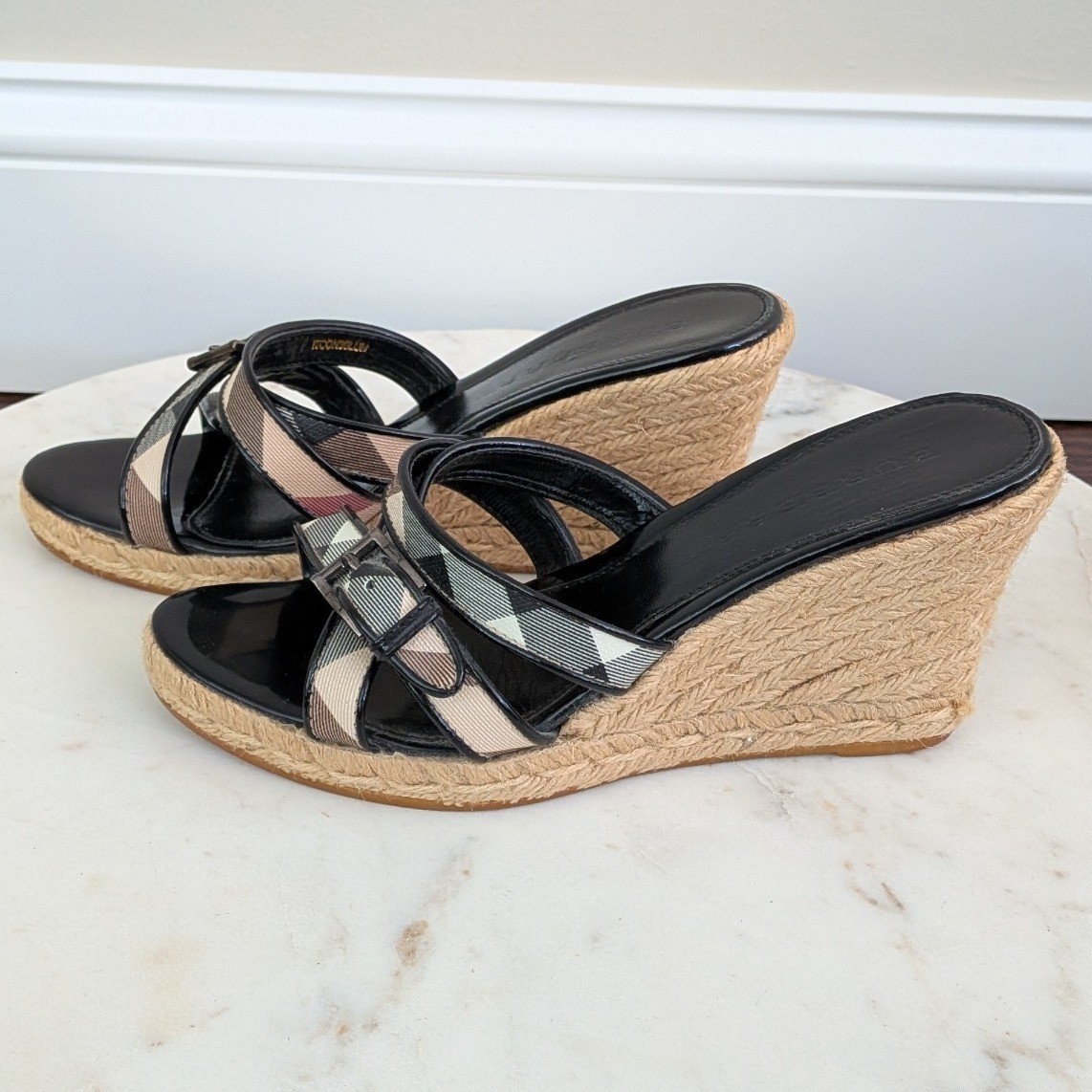 Burberry Nova Check Espadrille Wedge Sandals Black Patent Leather IT 37 3460643