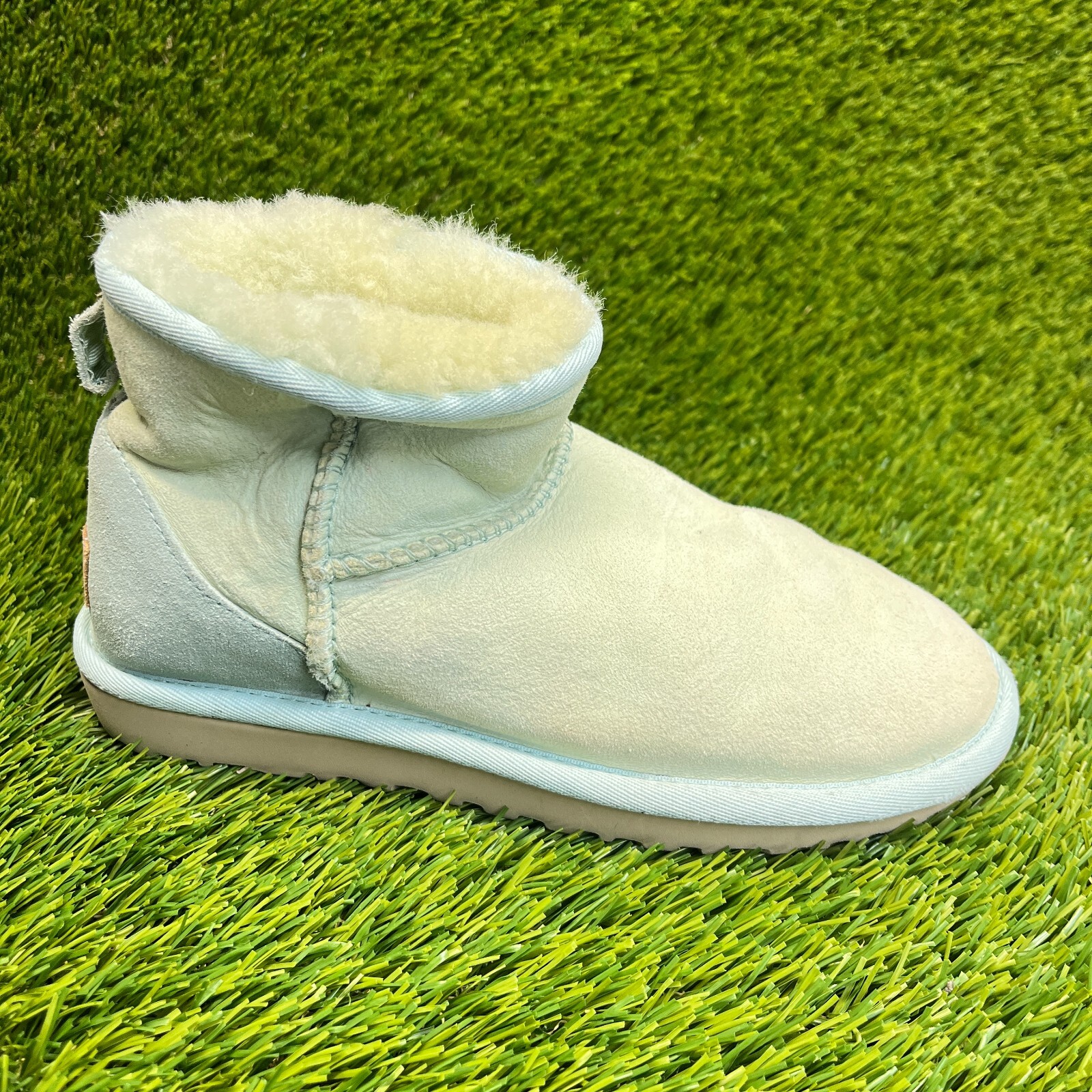 UGG Classic Mini II Womens Size 6 Green Blue Winter Fur Outdoor Slip On Boots