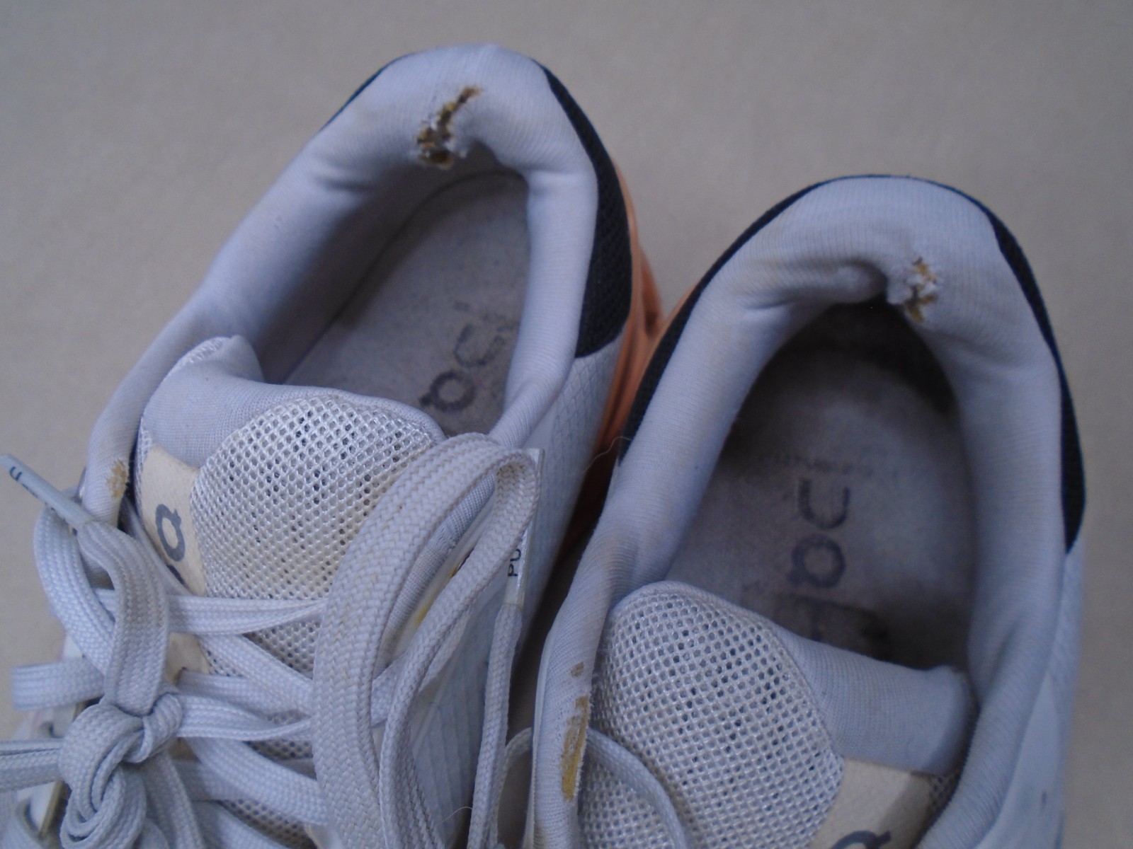 On Cloud Cloudflyer 4 White Copper Running Shoes Women’s Size 7 71.98667