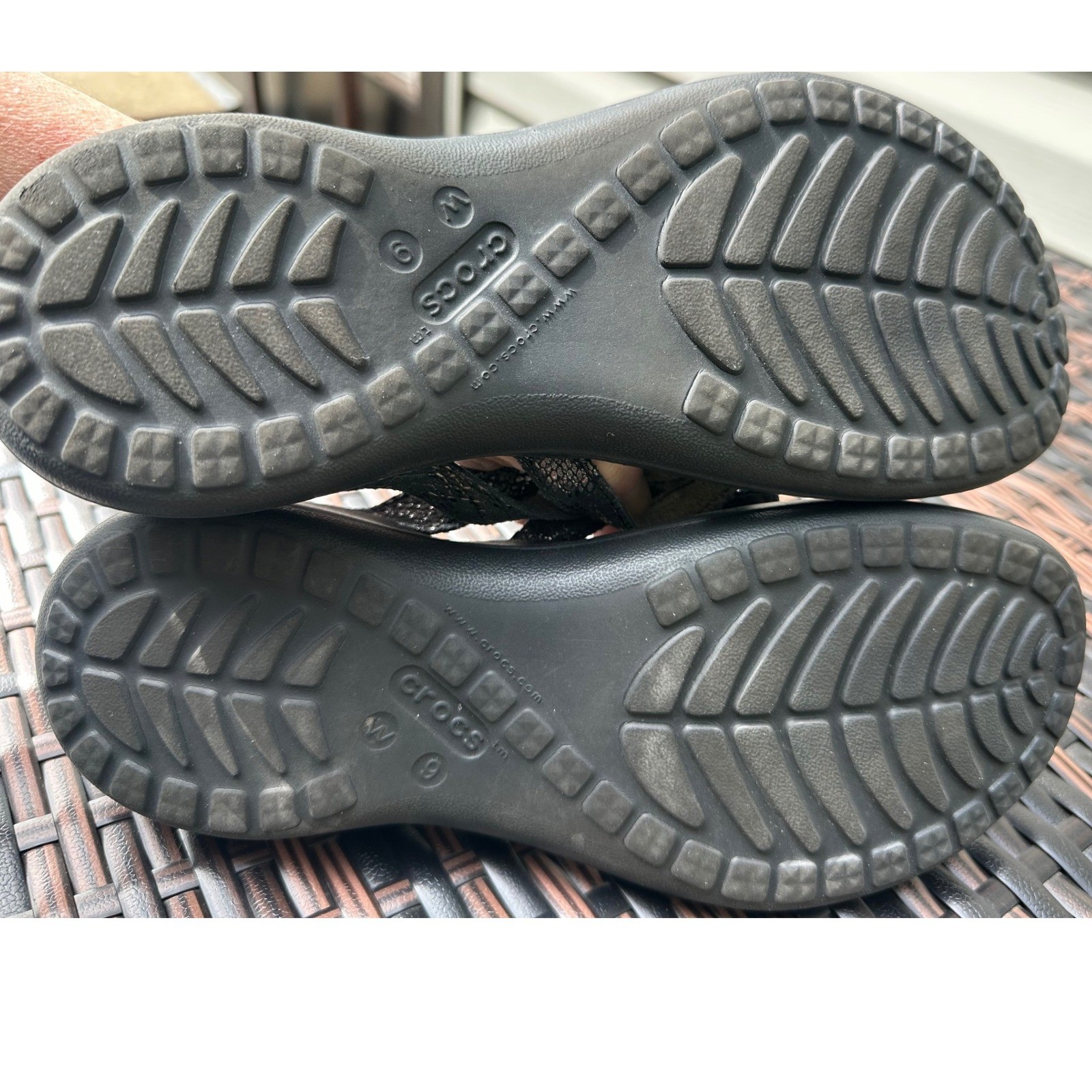 Crocs Monterey Strappy Wedge Sandals Black Dual Comfort Womens Size 10 206304