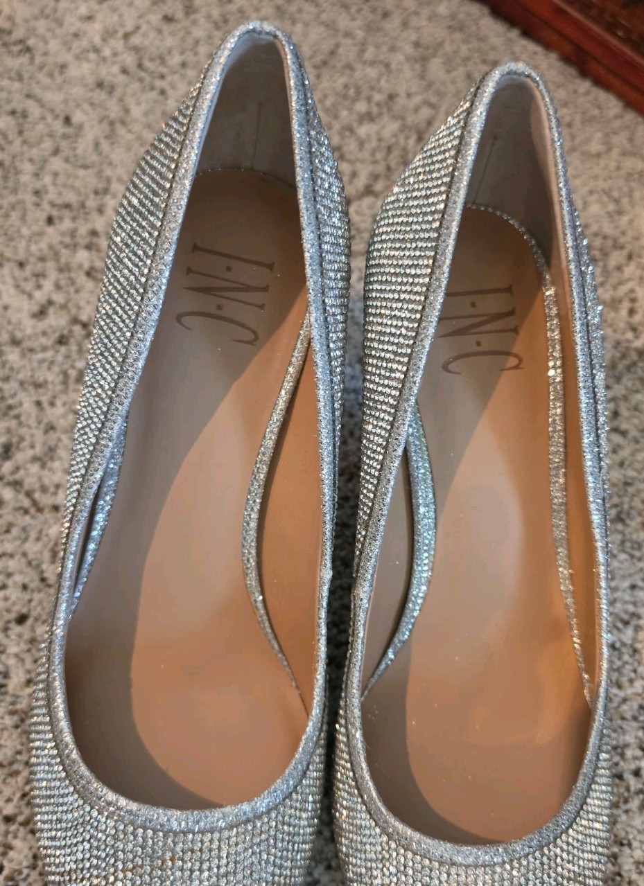 INC Zitah22 Pump Shoes 7M Pearl Gold Rhinestones Pointed Toe 3.25″ HeelsStiletto