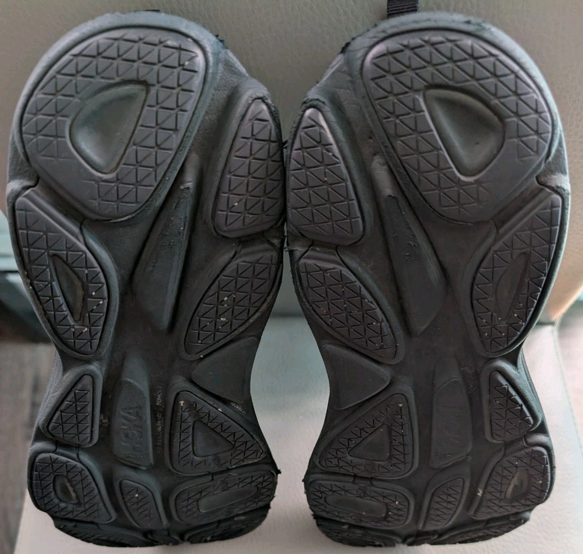 Women Size 9 – Hoka One One HOKA Bondi 8 Black See Photos