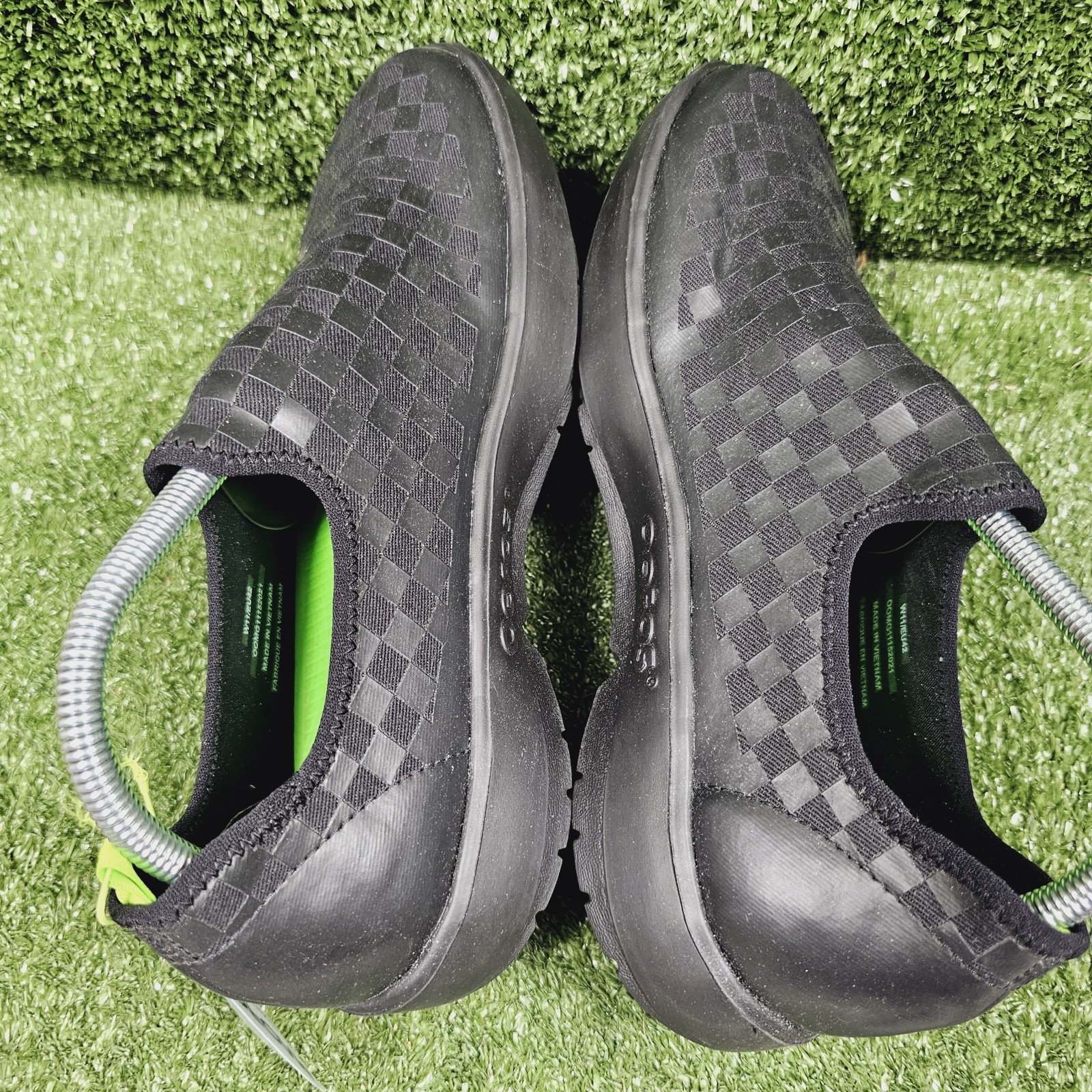 OOFOS Oomg Eezee Low Checkered Slip On Comfort Athletic Shoes Womens Size 11