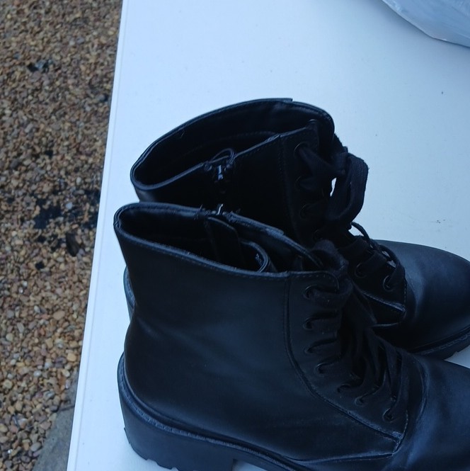 A New Day Black Lace-Up Combat Ankle Boots Side Zipper Lined Slip Resist 9