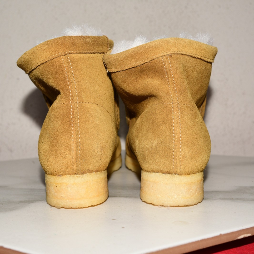 Clarks Originals Wallabee Hi Suede Boot Women US 10