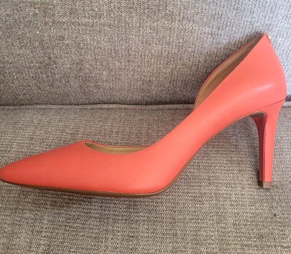 MICHAEL KORS $138 Corral Pointed Leather 3.5 in Heel’s Sz 9.5