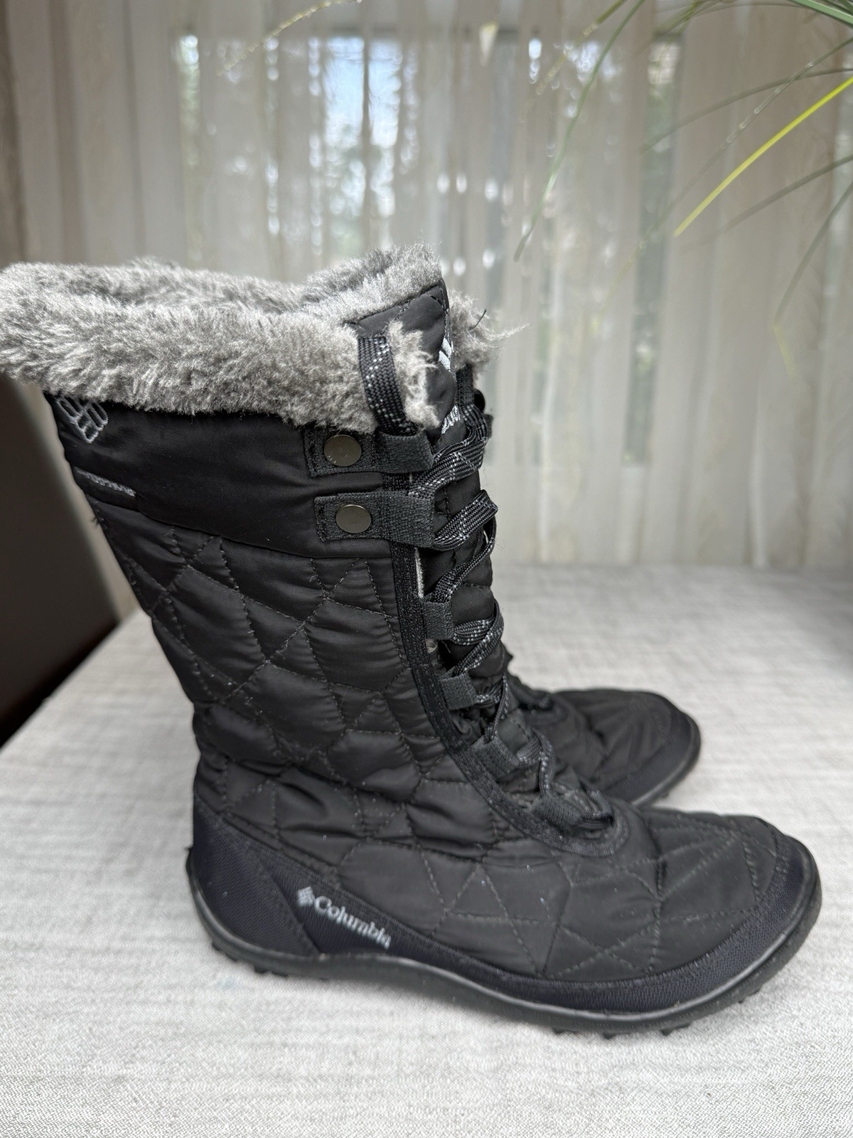 Columbia Omni-Heat Waterproof Winter Snow Boots Women’s US 5 Black Faux Fur
