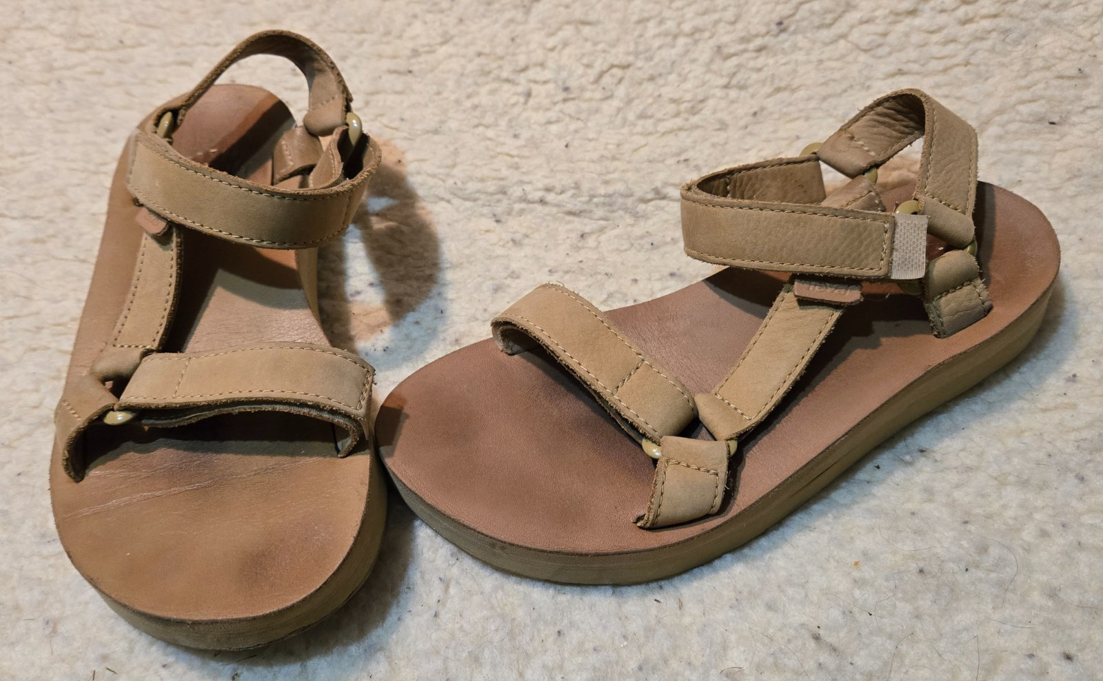 Teva Midform Universal Leather Tan Desert Sand Brown Sandals 1102435 Size 7