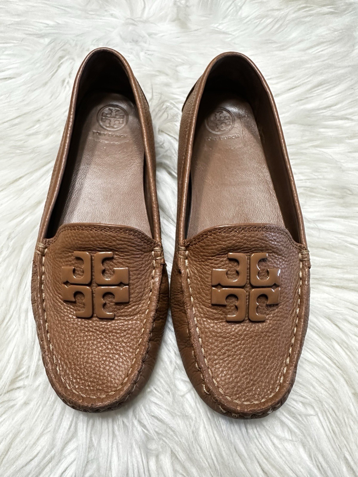 Tory Burch Everly Driver Tumbled Leather Brown Moon Size 7 M See Photos Logo
