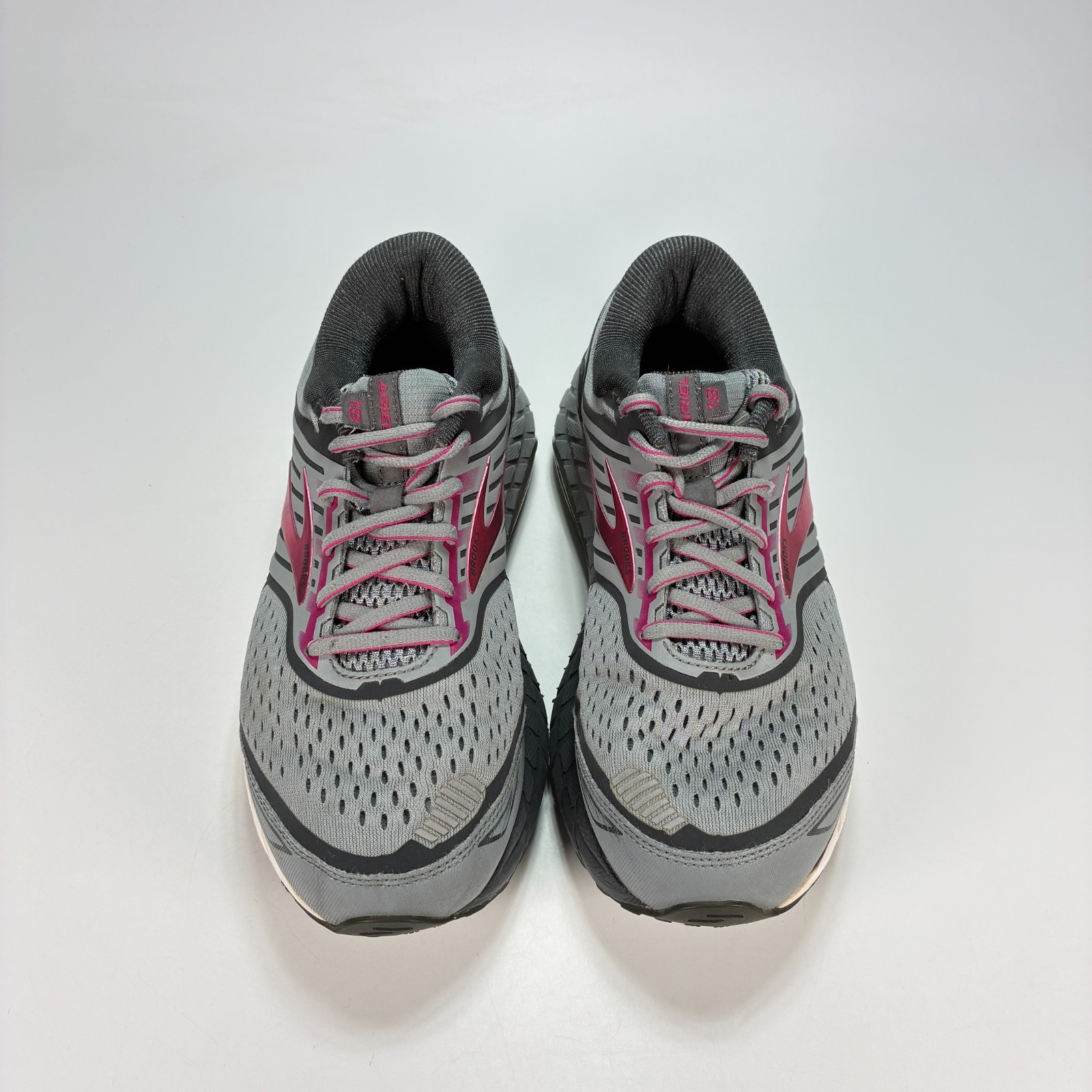 Brooks Ariel 18 Gray Pink Stability Running Shoes 1202712E091 Women’s Size 9