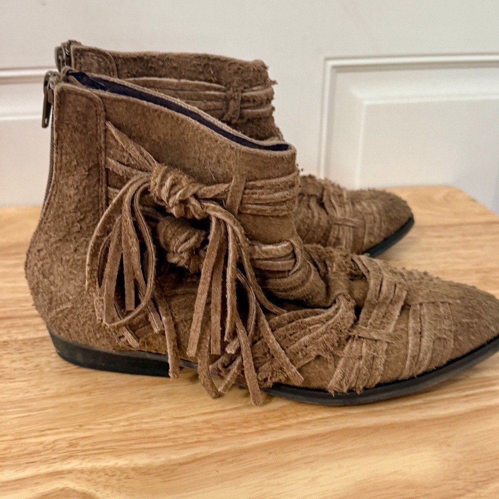 Free People Textured Tan Ankle Booties New – Grunge