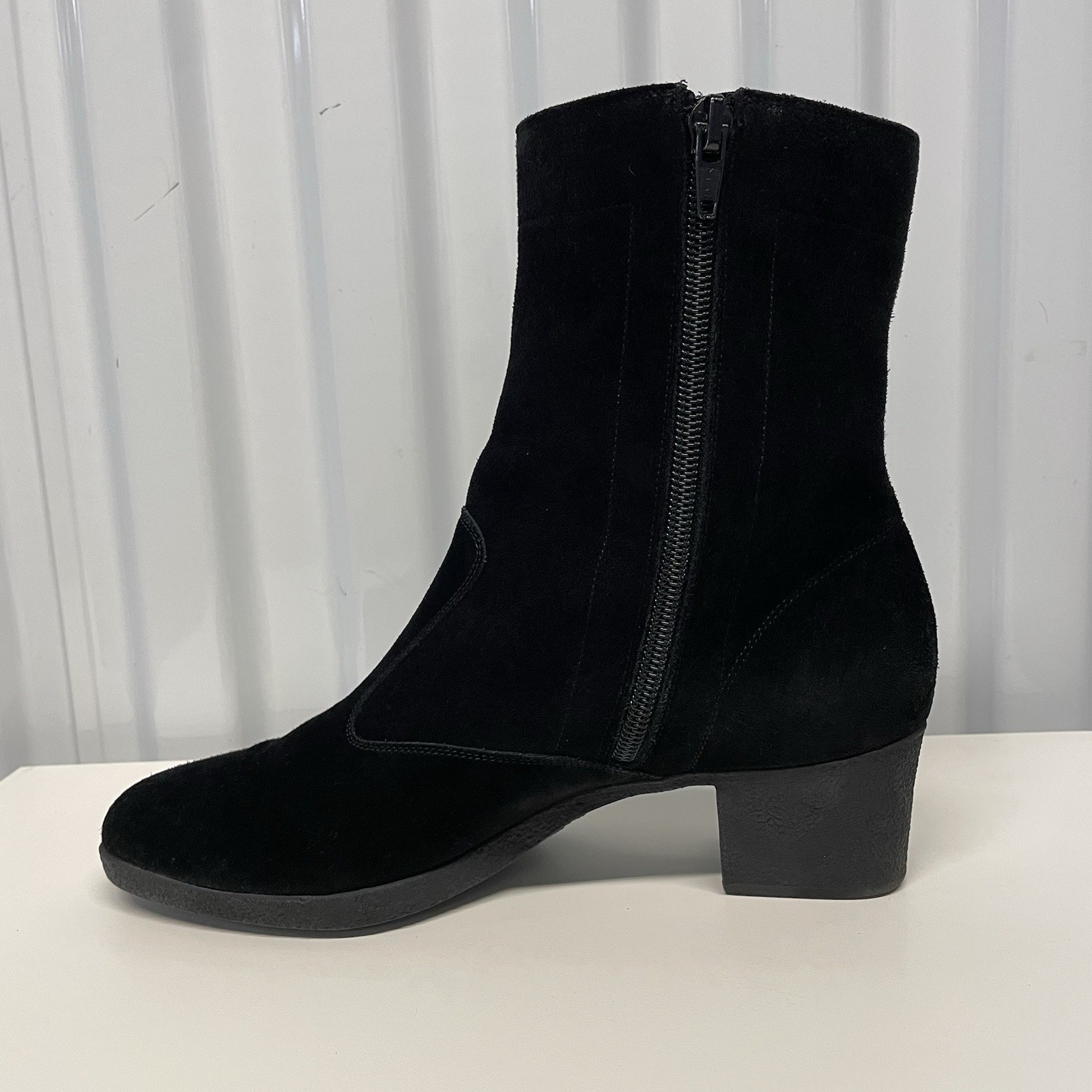 Vintage 90s Ferragamo Black Suede Logo Ankle Boots Women’s 5.5 B