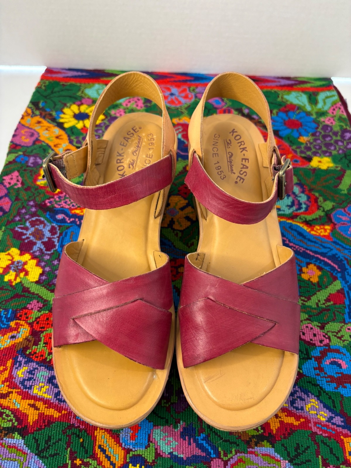 Cork-Ease Cork Platform Sandal Maroon Leather w/Buckle Ankle Strap SZ 8/39 EUC