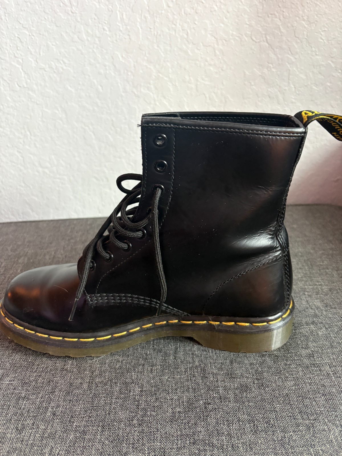 Dr. Martens 1460 Women’s Original Smooth Leather Lace Up Boots – Black, Size 10