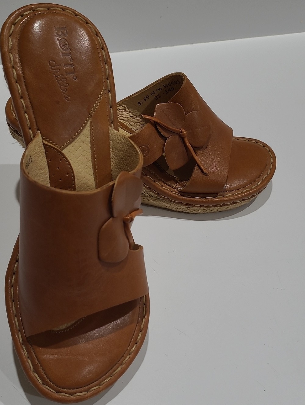 Born Drilles Leather Slide Wedge Sandals in Brown – Size 8 (39 EU)