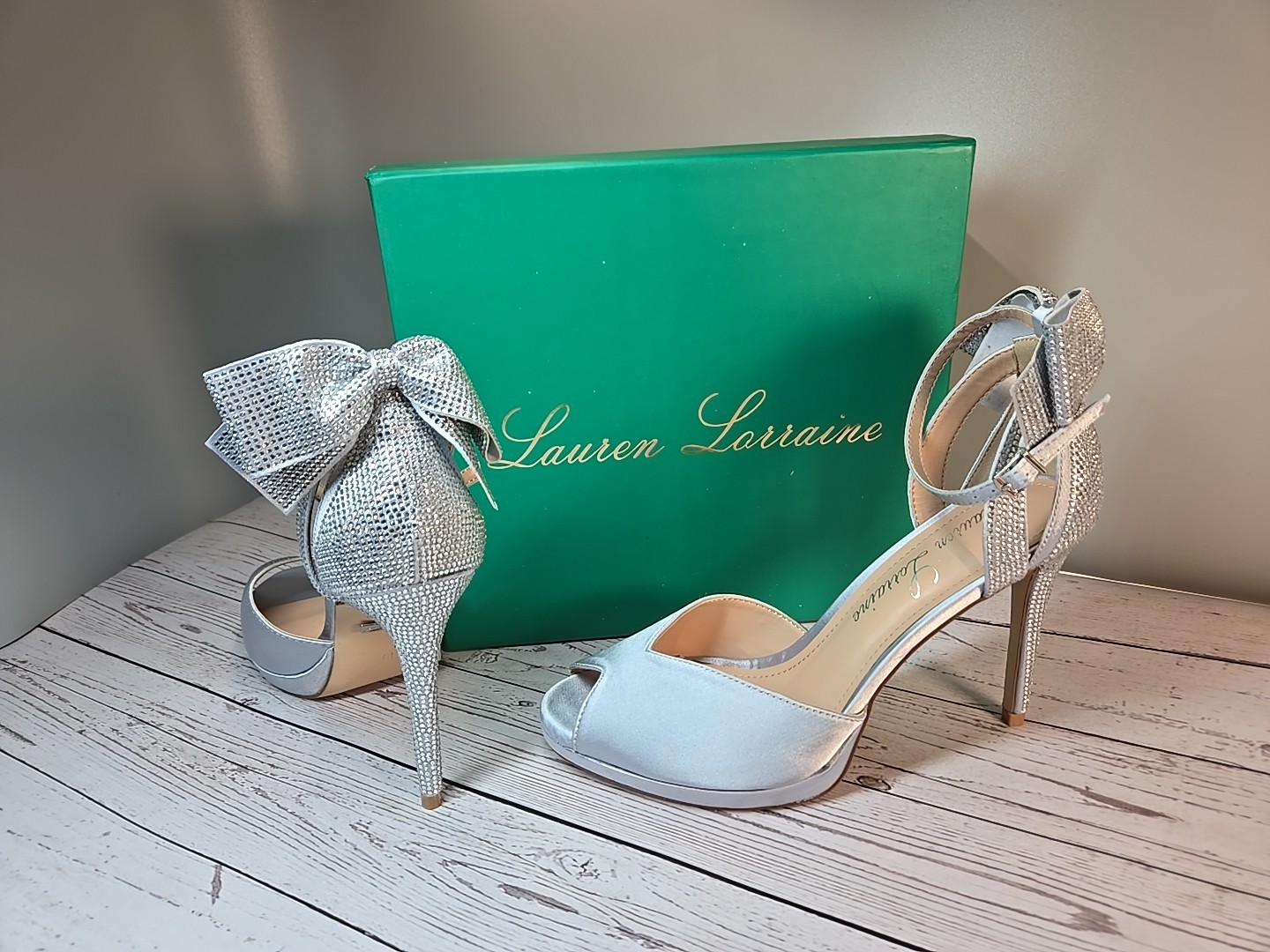Lauren Lorraine Silver Fling Womens 10 Stilettos Cocktail Prom Dress Holiday
