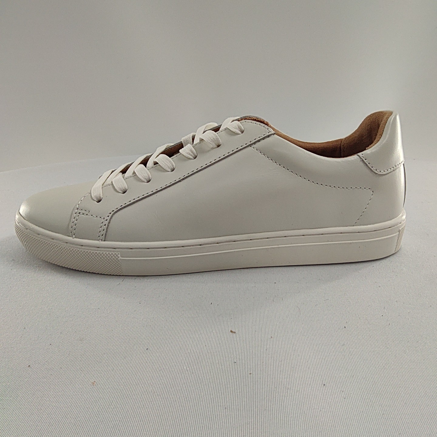 Quince Women 100% Leather Everyday Sneaker Shoes White 9.5