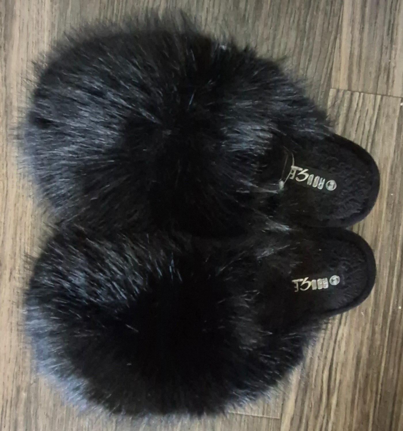 Women’s Faux Fur Fluffy SLIDES Black Size 9/10 Slippers Soft Comfortable Plush