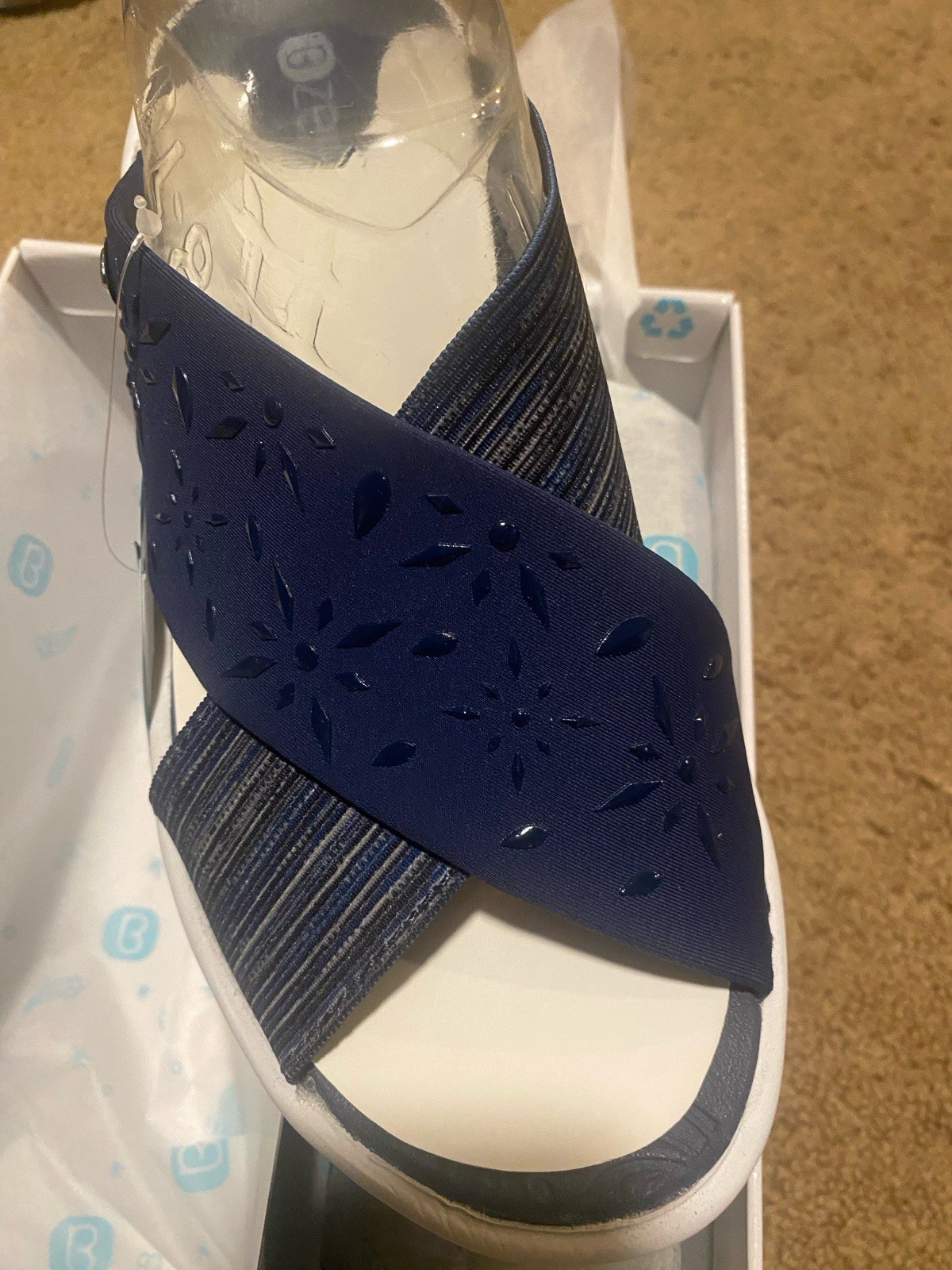 Bzees Women’s Slip-On Wedge Slide Sandals Blue/White Solid Synthetic Logo NIB