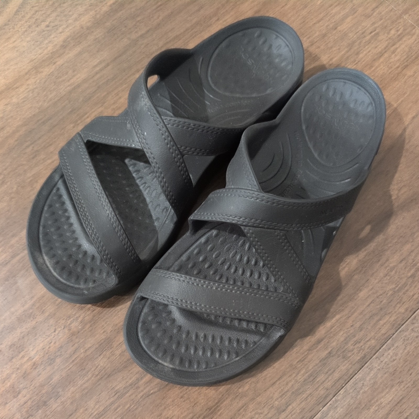 NuuSol Women’s Hailey Lightweight Slide Sandals 10 W Eclipse Black comfort USA