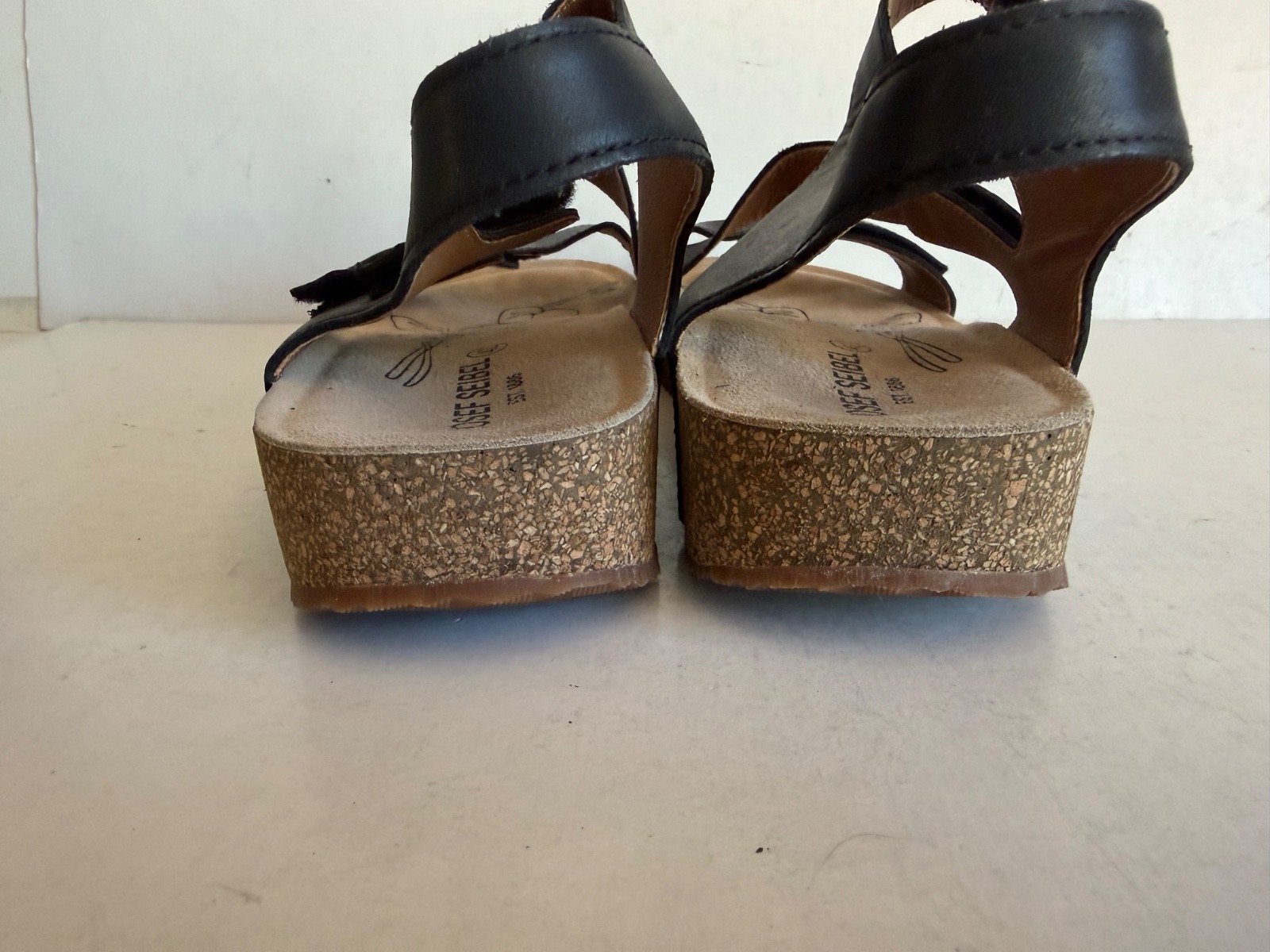 Josef Seibel Womens Sandals Size 42 US11 Leather Multi Straps Black