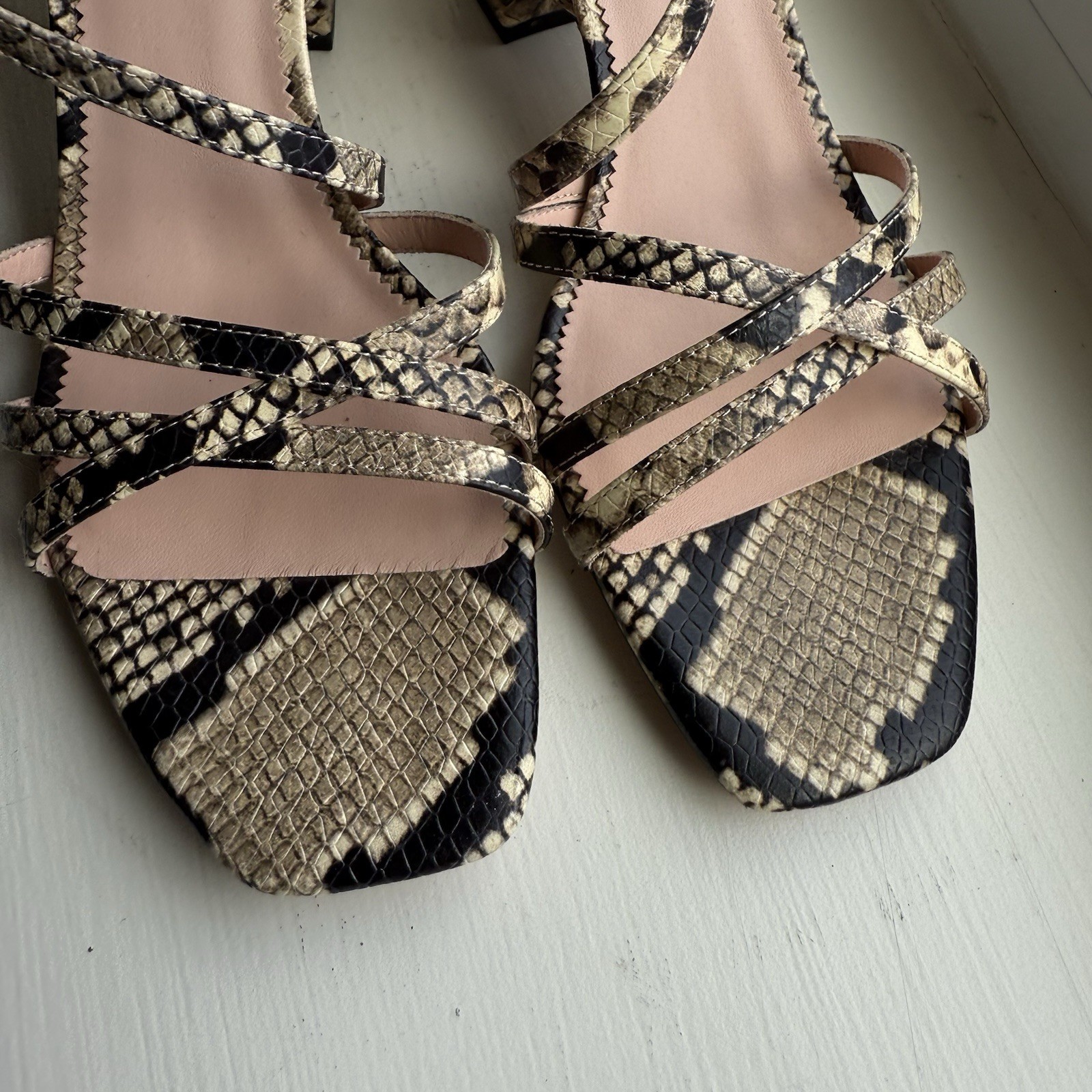 J. Crew Odette #AN891 Snake Embossed Leather Strappy Sandals Sz 9 Chunky Heel