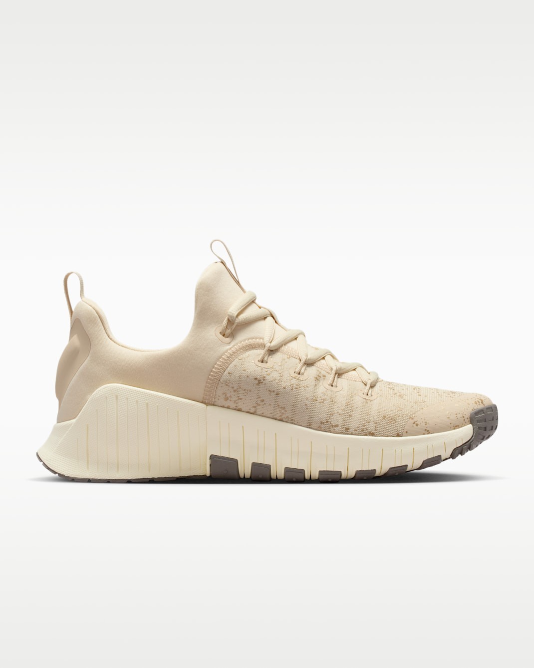 NIKE Women’s Free Metcon 6 SE IB6549-200 Light Khaki Coconut Milk