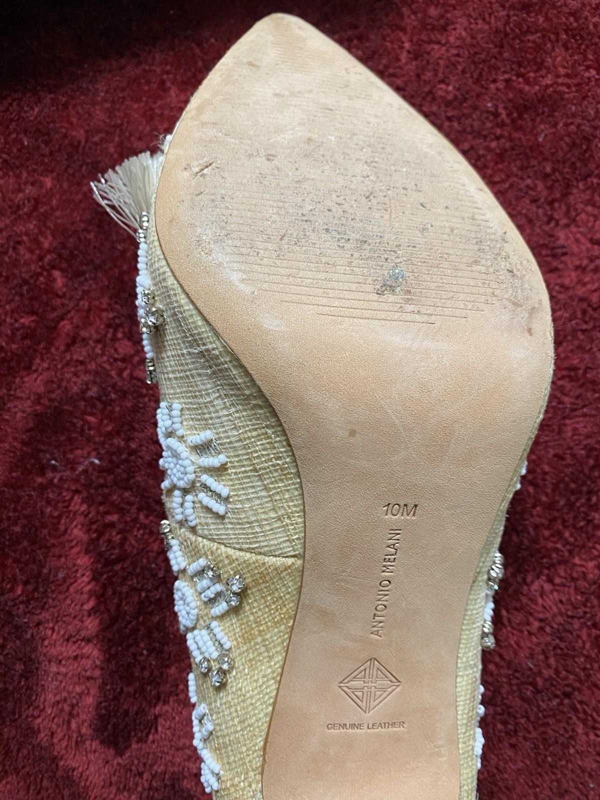 Antonio Melani Ivory Heels 10M Beaded Rhinestone Tassel Dress Shoes Wedding