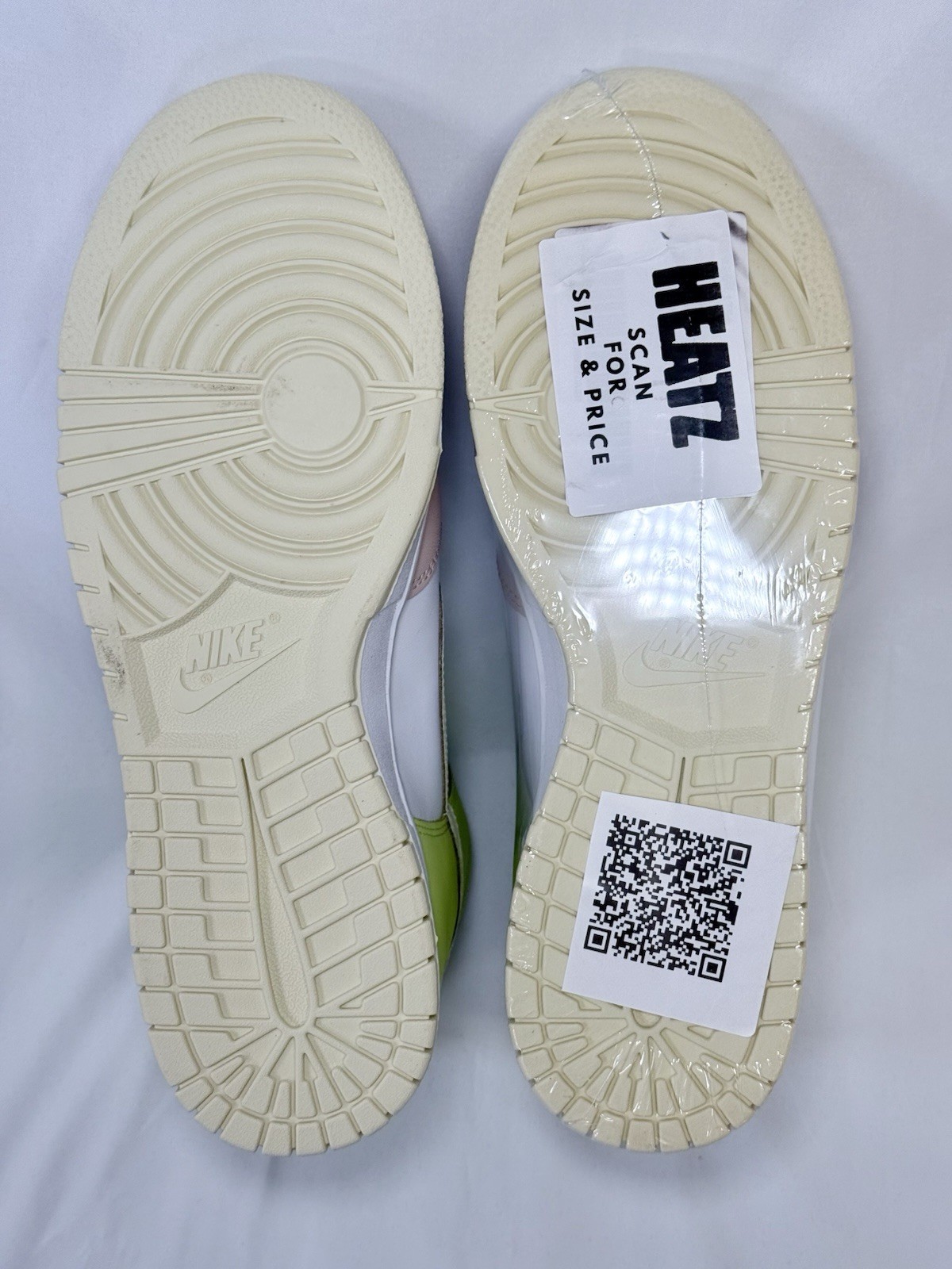 Nike Dunk High – Cashmere – DD1869-108 – Women’s 10.5/Men’s 9 – With Box