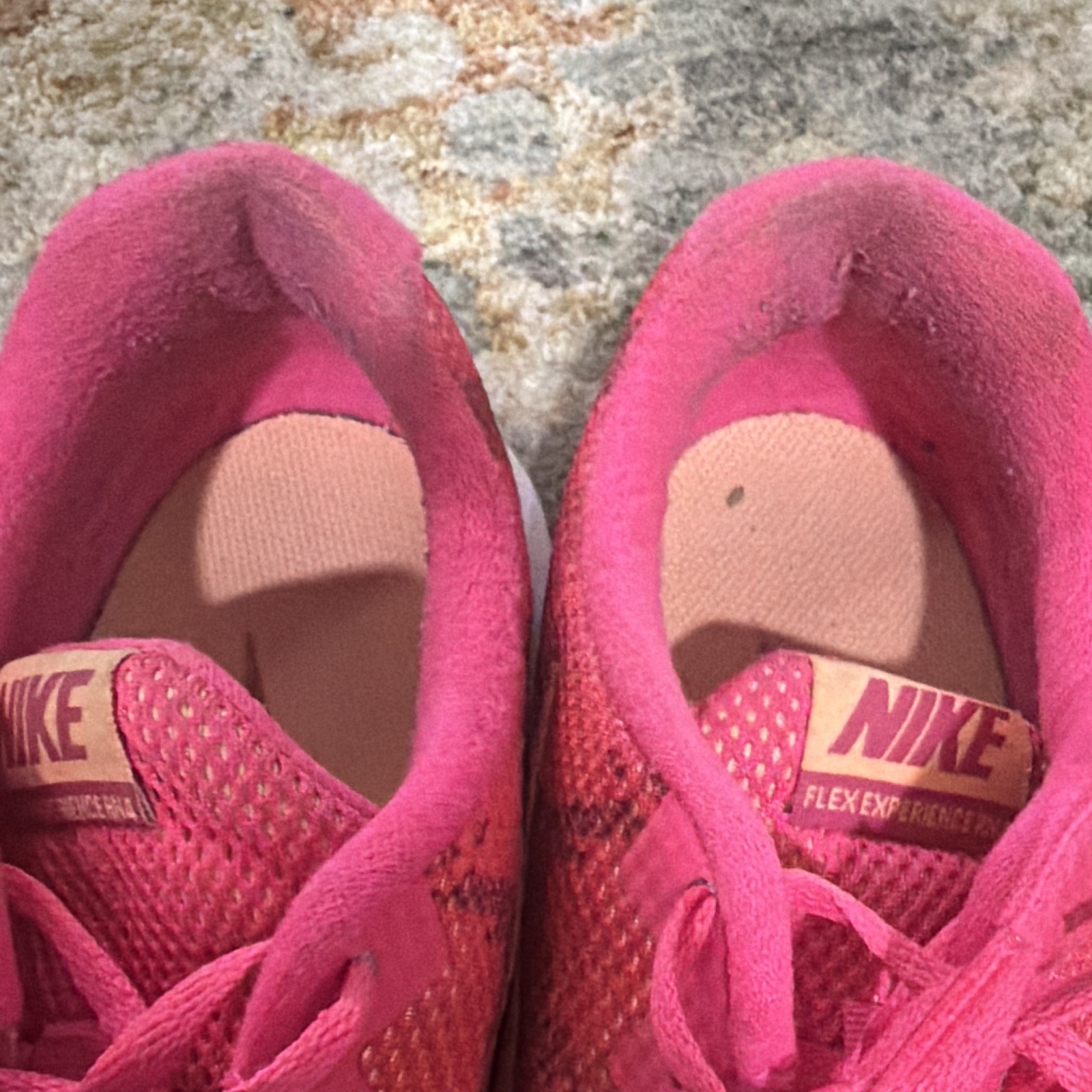 Nike Flex Experience RN 5 Women’s Pink/Beige Sneaker 844729-600
