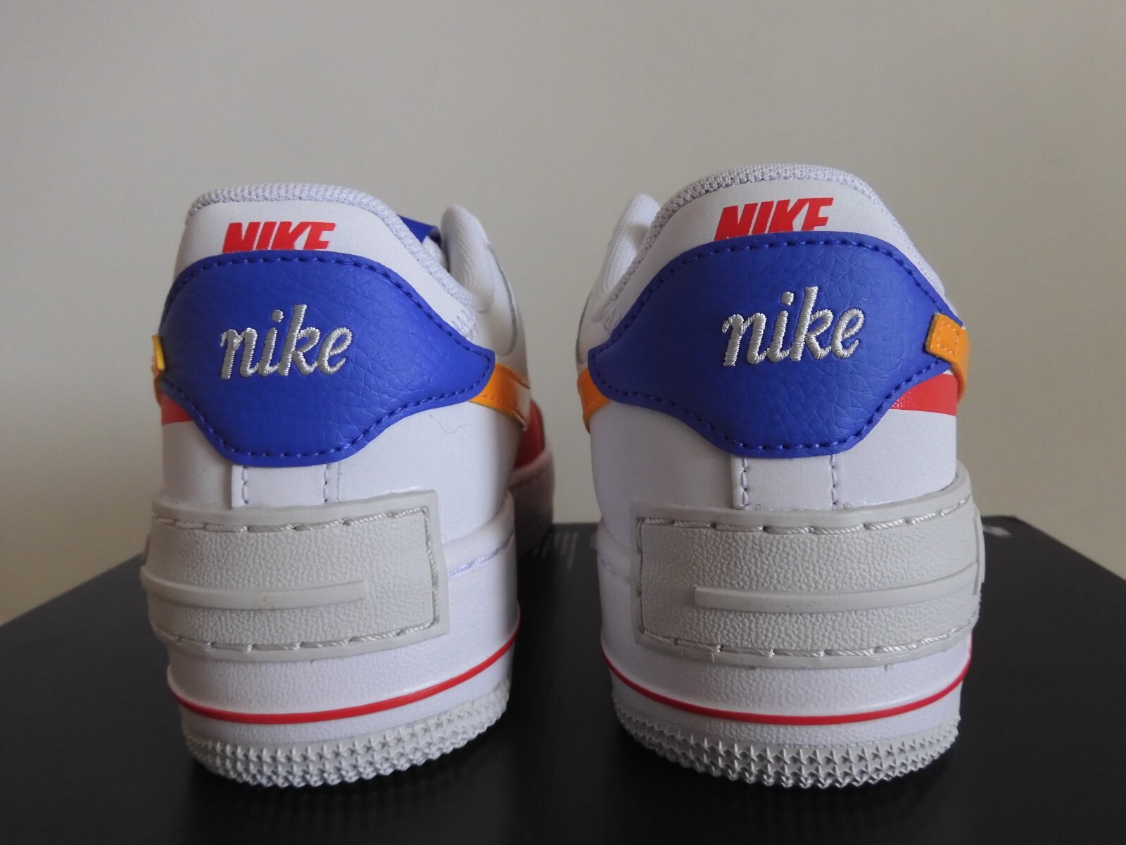 WMNS NIKE AIR FORCE 1 AF1 SHADOW WHITE-RED SZ 6 [DZ1847-100]