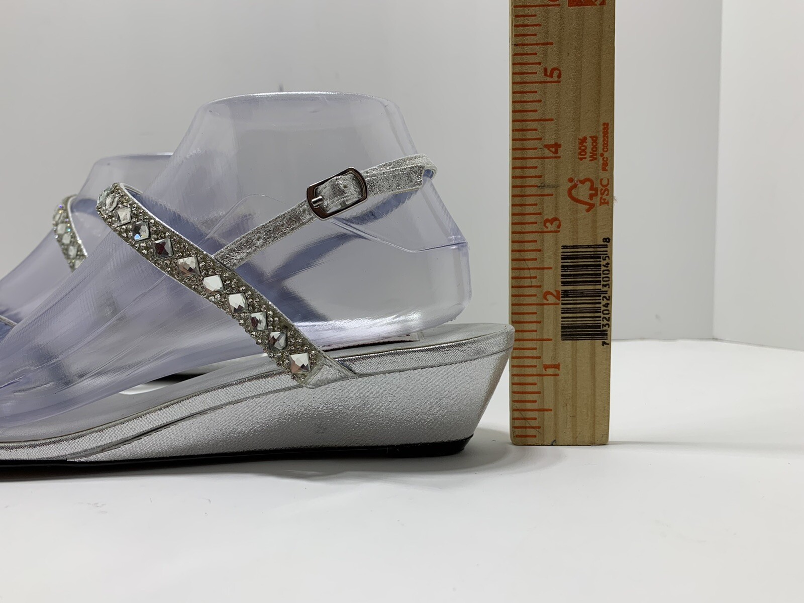 Dyeables Jasmine Shimmer Wedge Sandals Silver Size US 8.5D