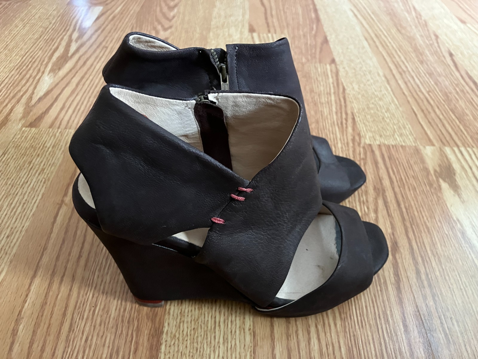 Faryl Robin Dark Leather Wedges Size Side Zip Closure US 8