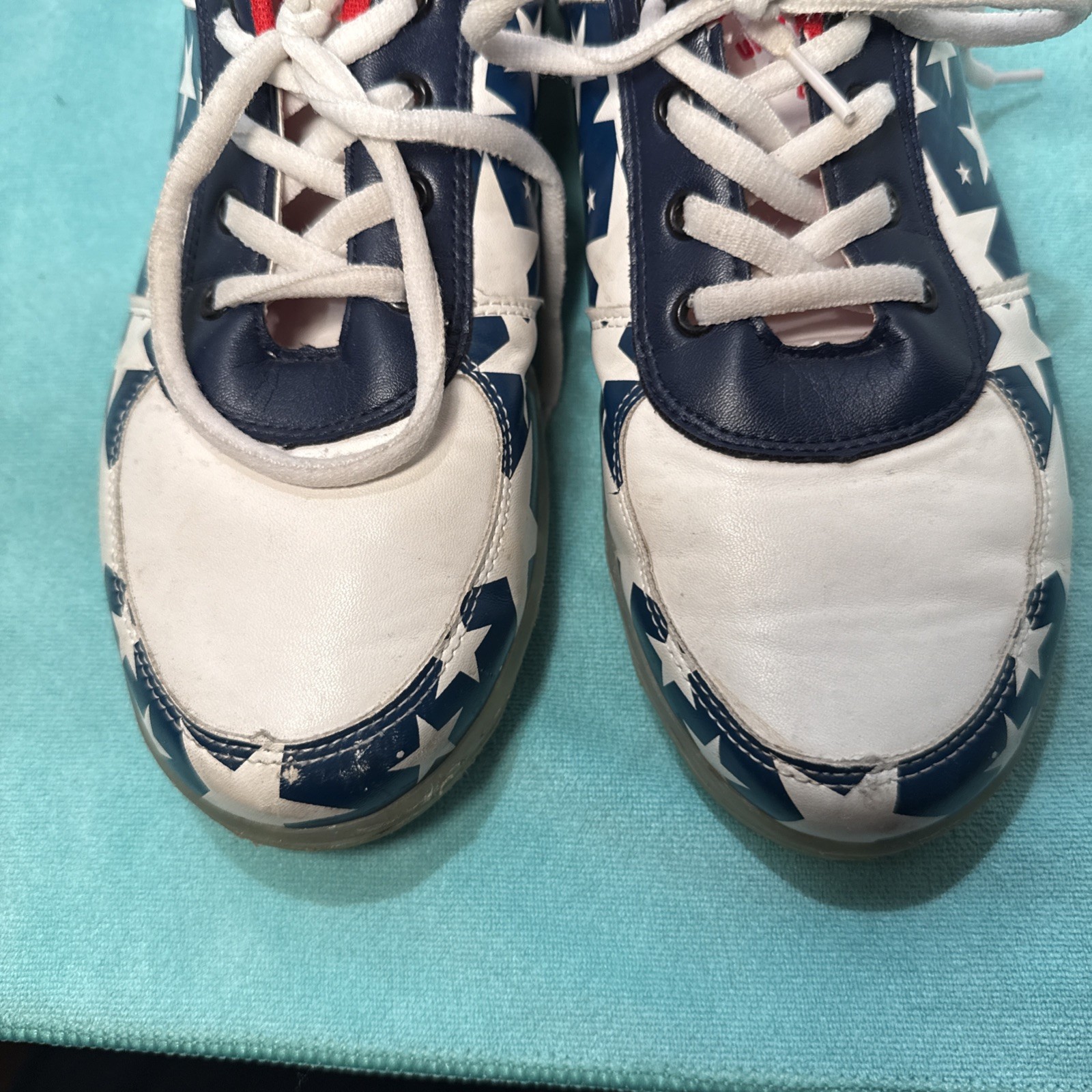 uruoi Light Up Shoes USA American Flag LED Sneakers Size 9.5 Comes w/Charger