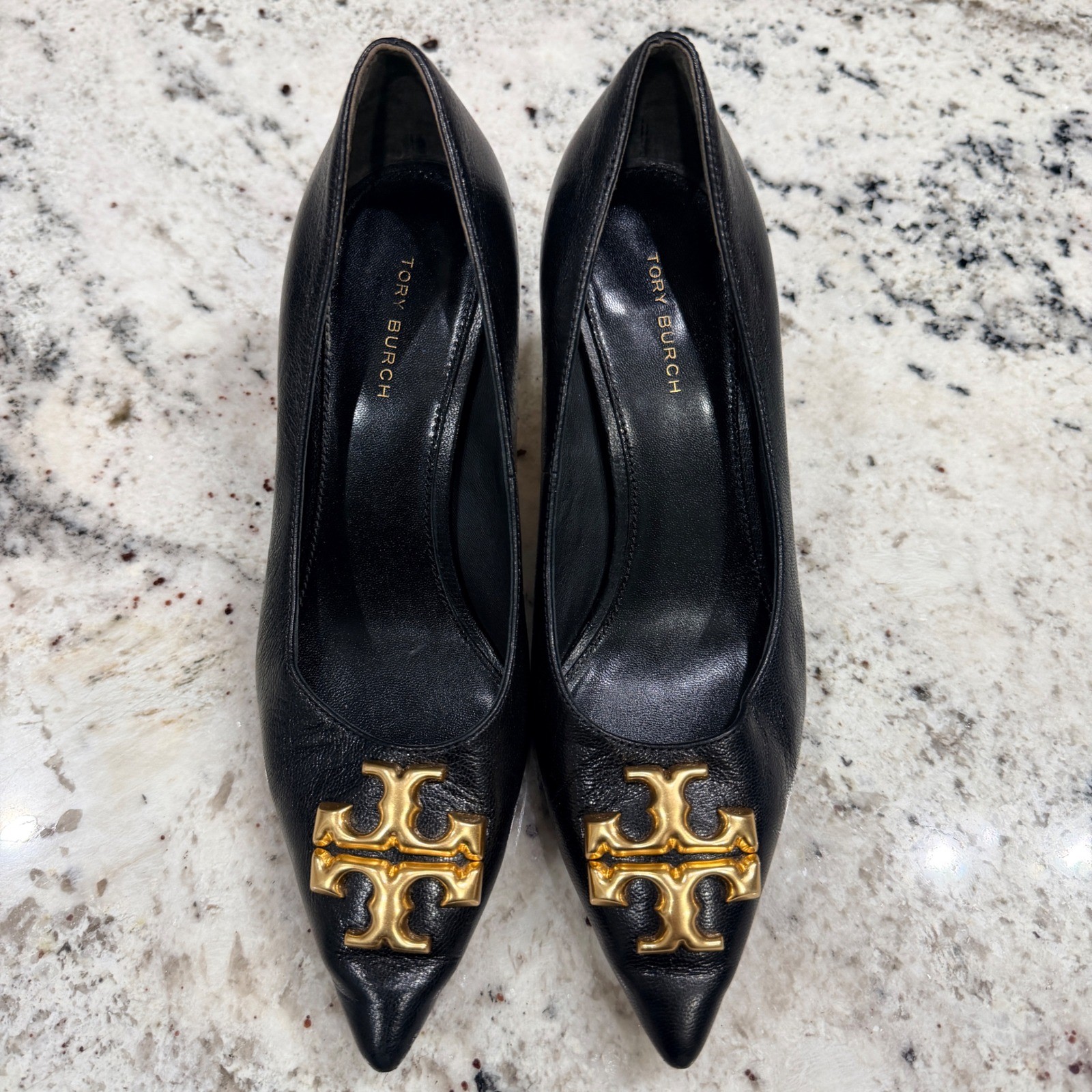 Tory Burch Eleanor 65 Pumps Black Leather Gold Logo Pointed Toe Heels Size 6.5