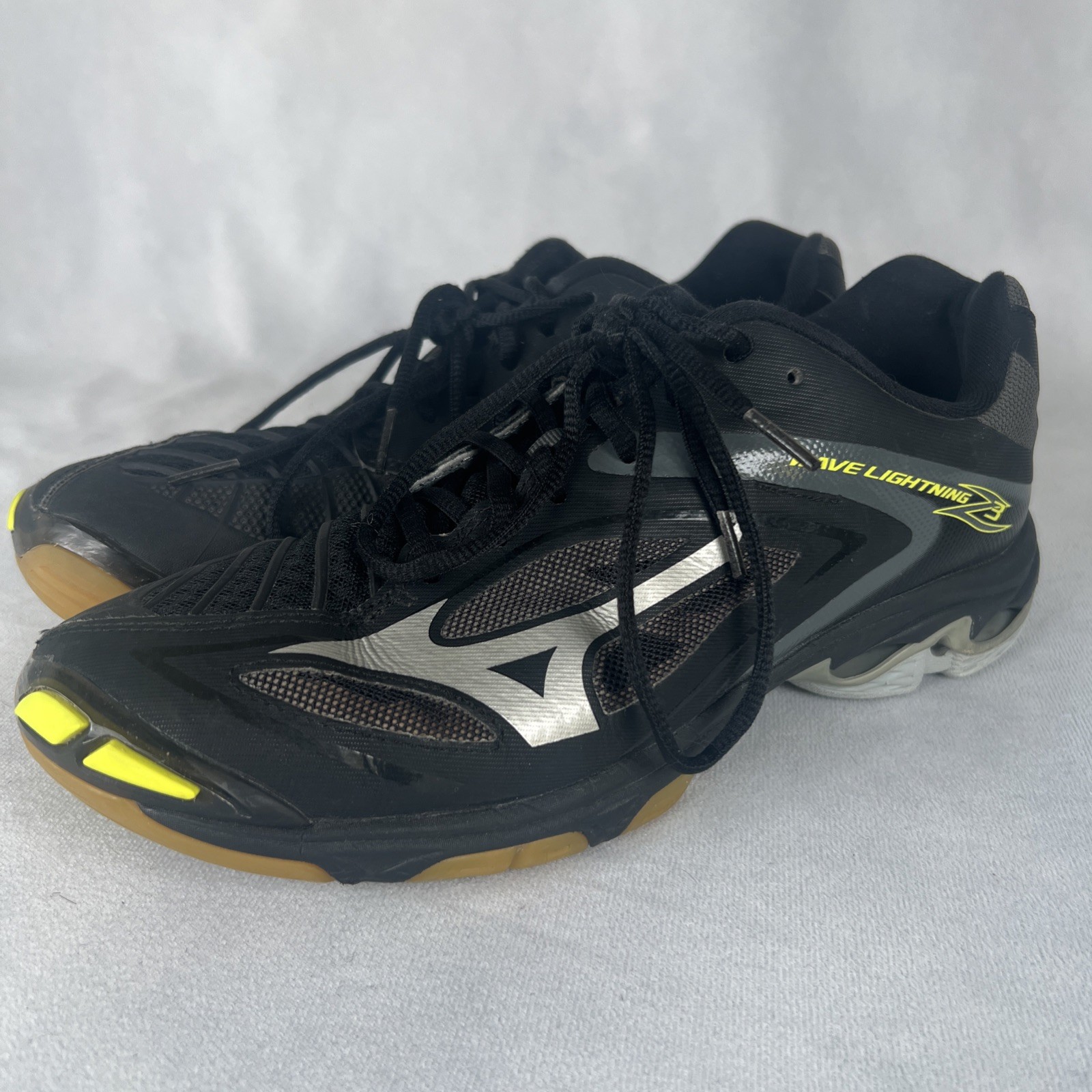 Mizuno Wave Lightning Z3 Black Volleyball Shoes Women’s Athletic Size 11