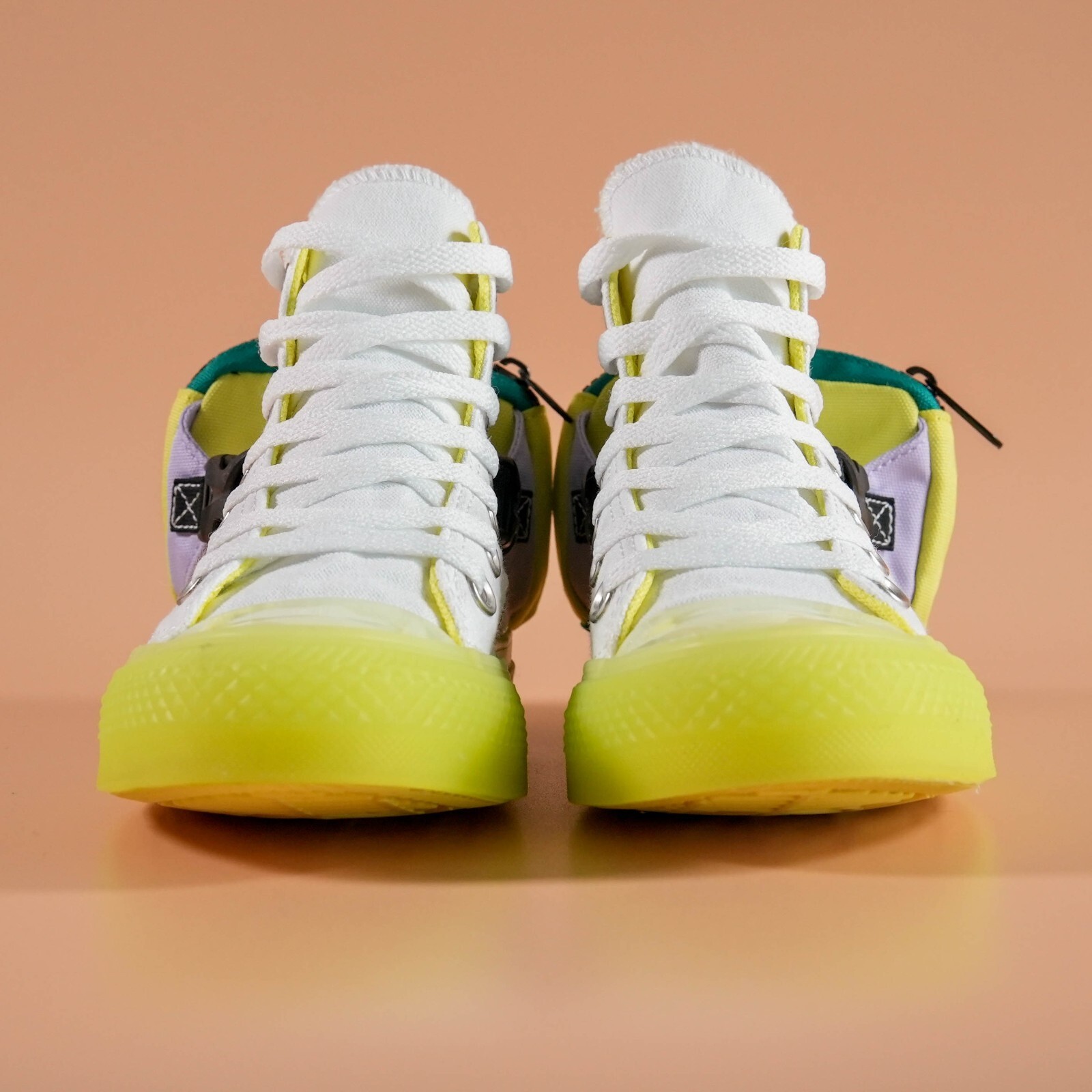 Converse Women’s Chuck Taylor 6 All Star High ‘Buckle Up – White Volt’ Size 6 US