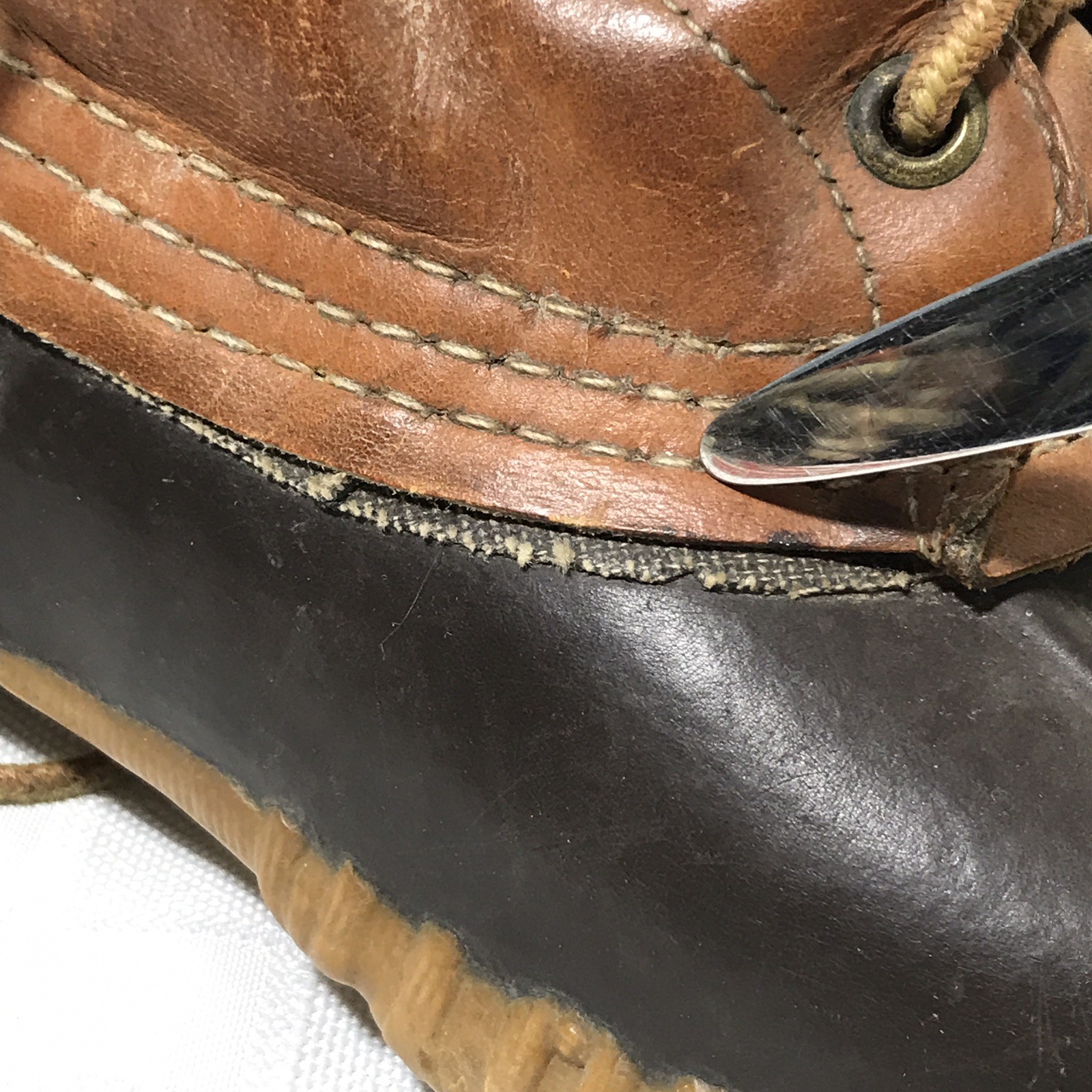 LL Bean Script Cursive Logo Mens 7 Narrow Maine Hunting Duck Boot Rubber Leather