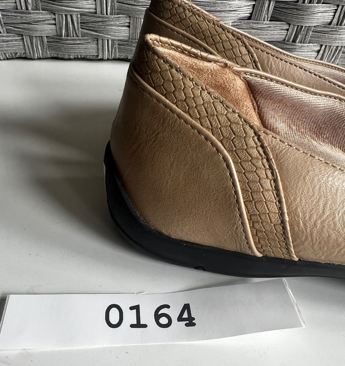 Life Stride Soft System Pull On Shoes Women’s Size 6 M Flats Beige