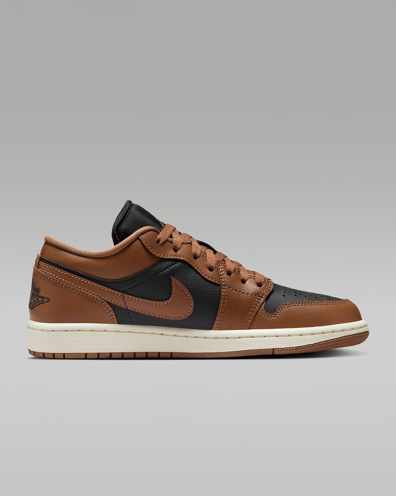 NIKE Women’s Air Jordan 1 LOW DC0774-021 Off Noir Sail Archio Brown