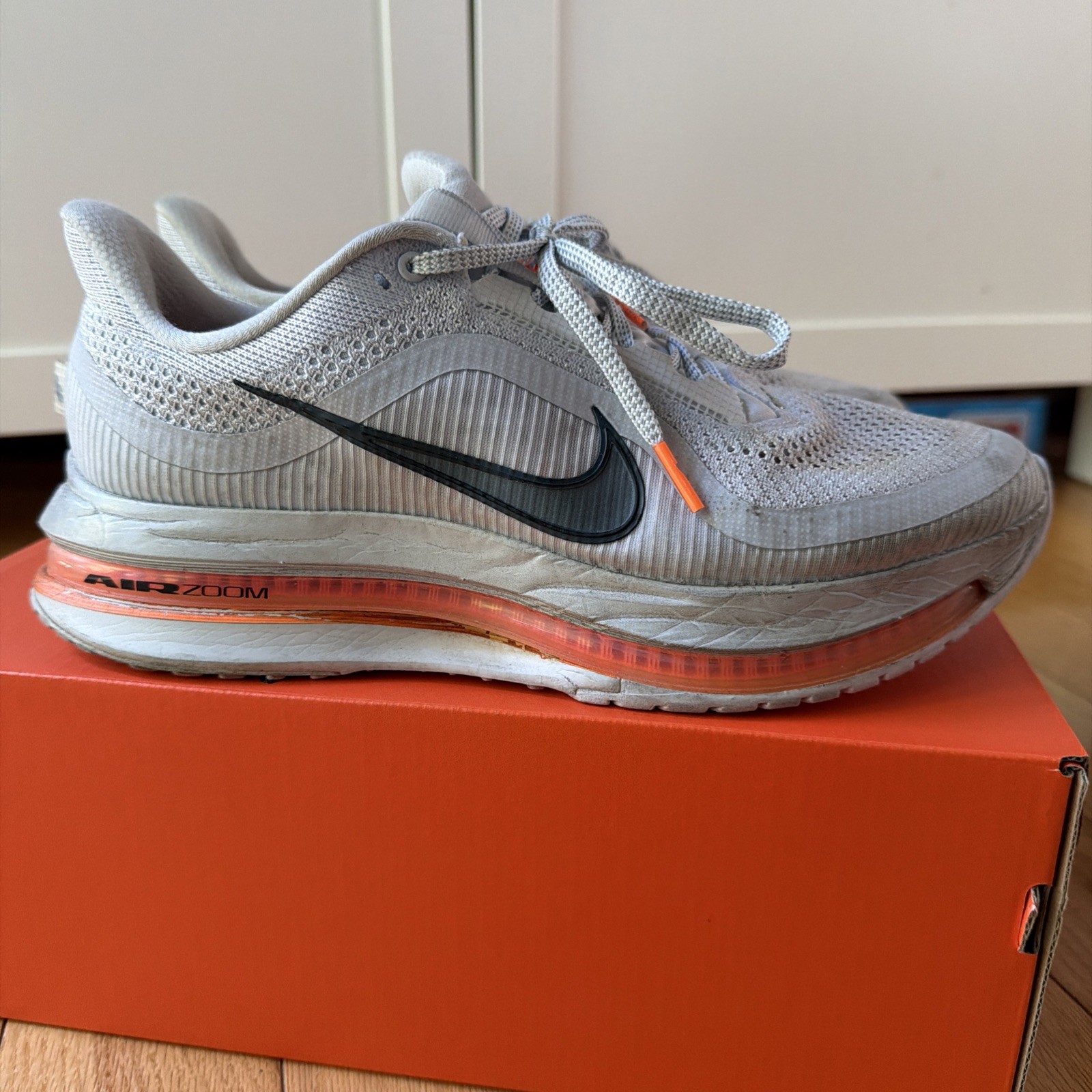 Nike Pegasus Premium Football Grey Mens Size 9 Women’s 10.5 Shoes