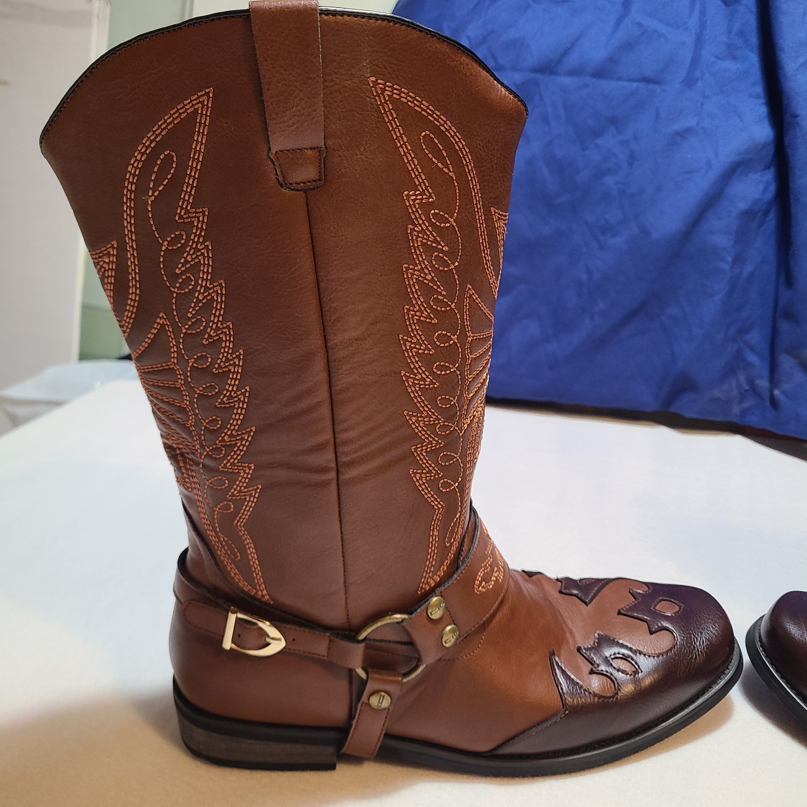 Square Head, Embroidered Leather Boots, Side Zip Knight Boots Low Heel M 11/W 13