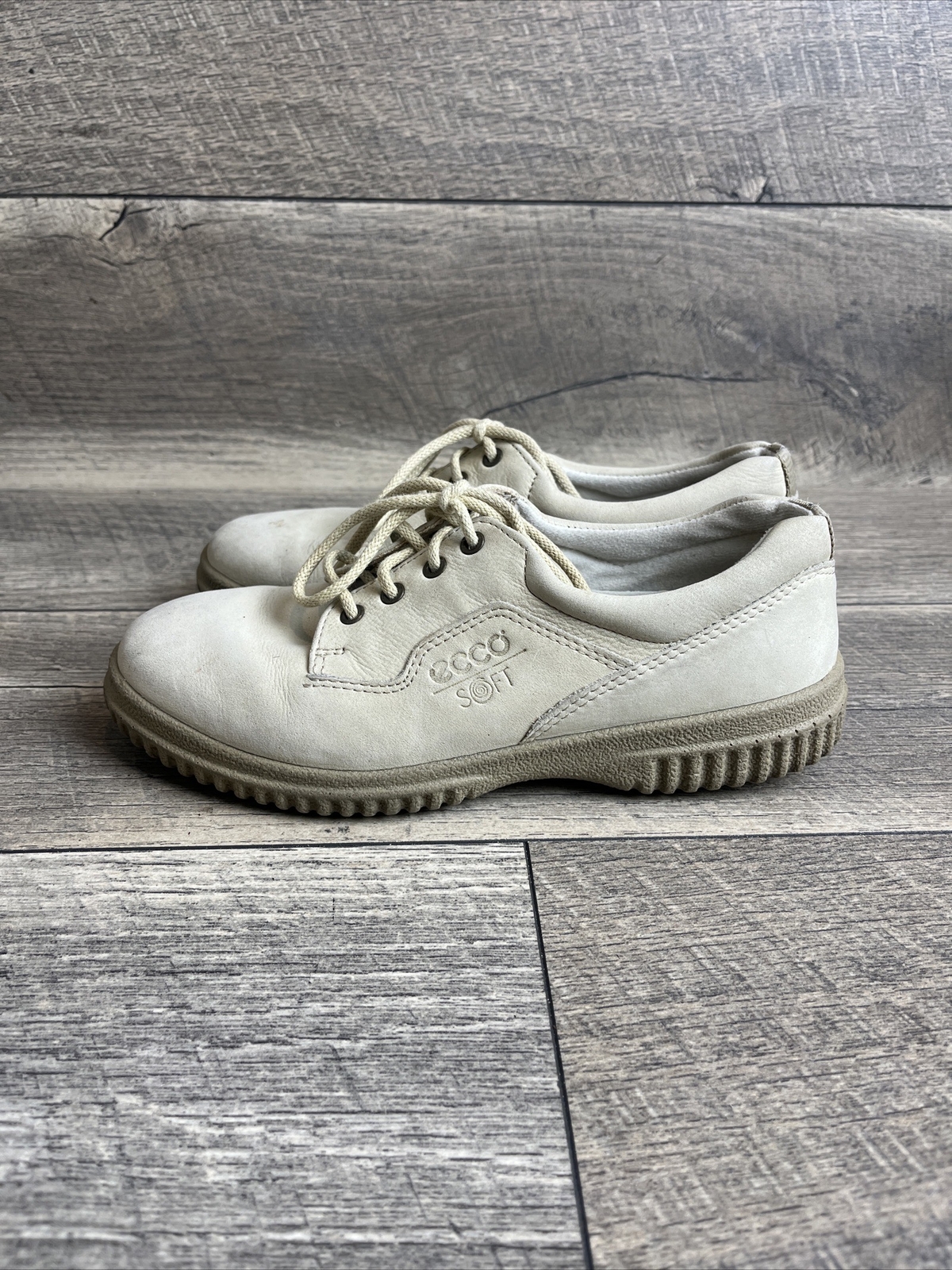 Ecco Soft Tan Suede Casual Sneakers Women’s US Size 4/4.5