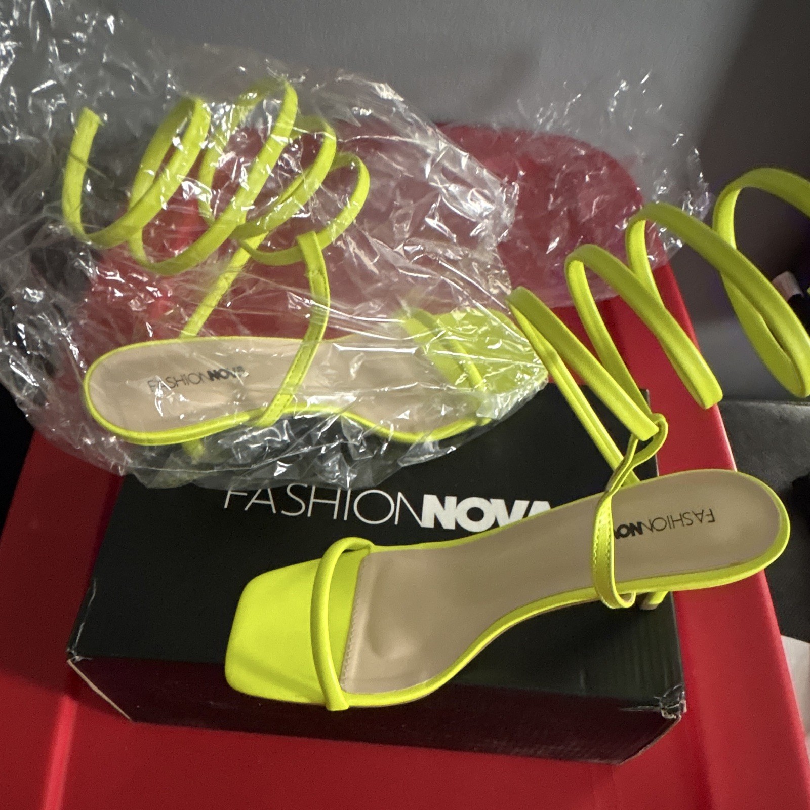 Fashion Nova Lime PU Strappy Ankle Wrap Strap Square Toe Stiletto Heel 7.5