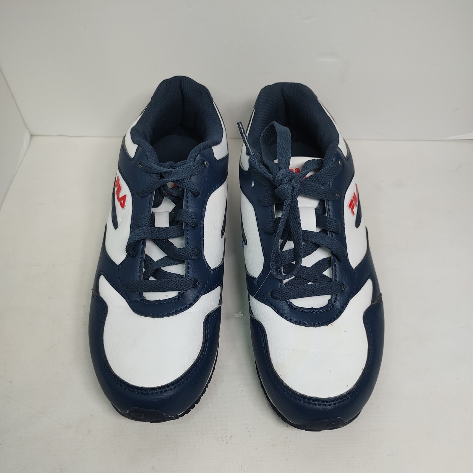Fila White Tennis Shoes Sneakers Size 5.5