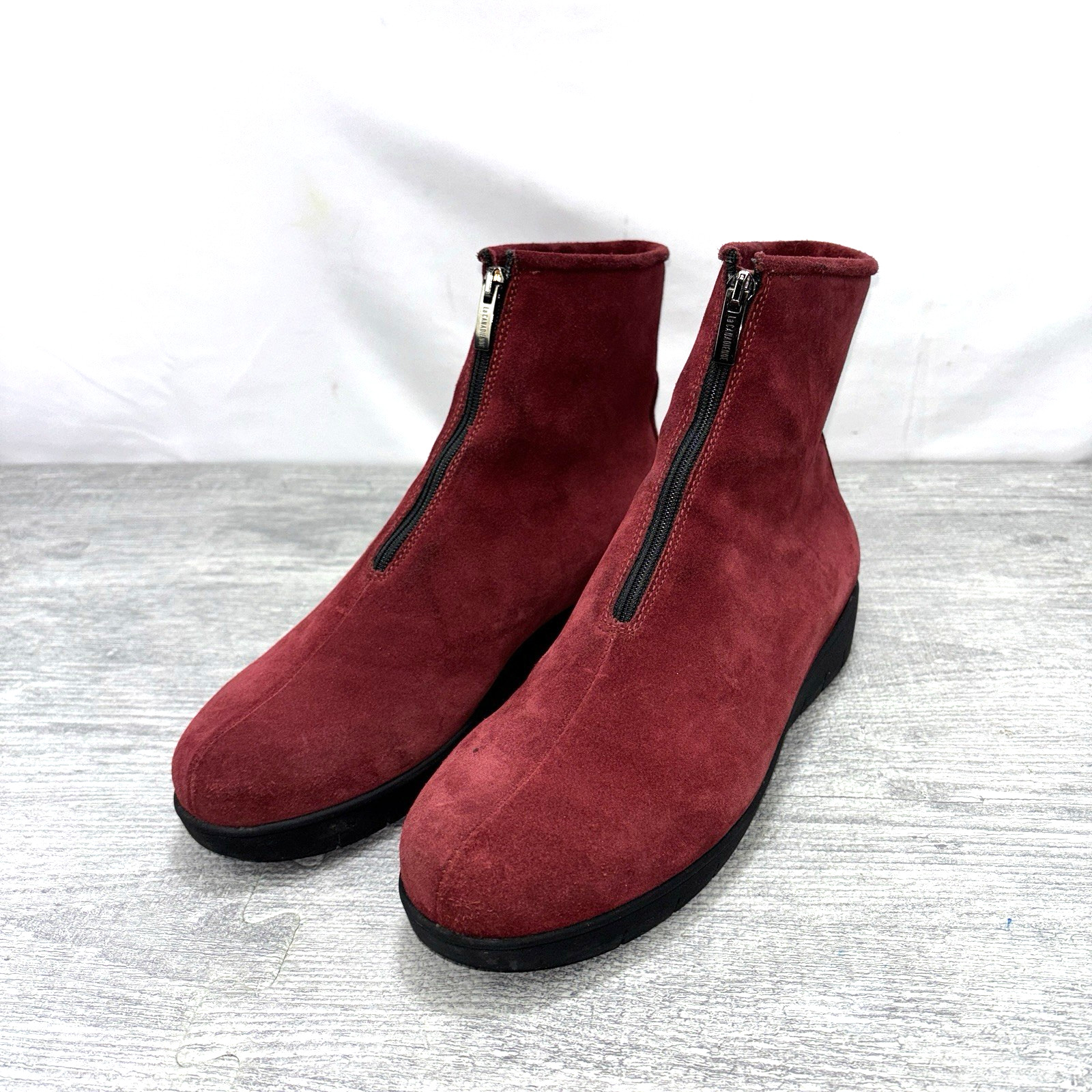 La Canadienne Women’s Ankle Boots Size 10M Red Front Zip Low Wedge 39332